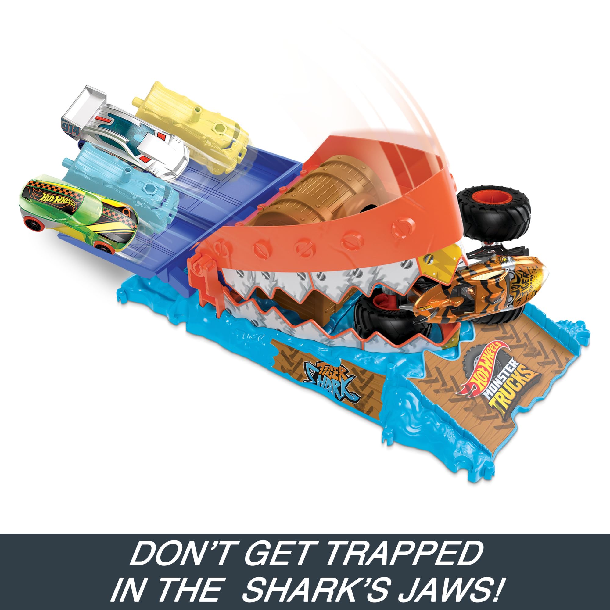 Hot Wheels Monster Trucks Arena Smashers Treasure Chomp Challenge Playset - Tiger Shark Action Playset for Kids 3