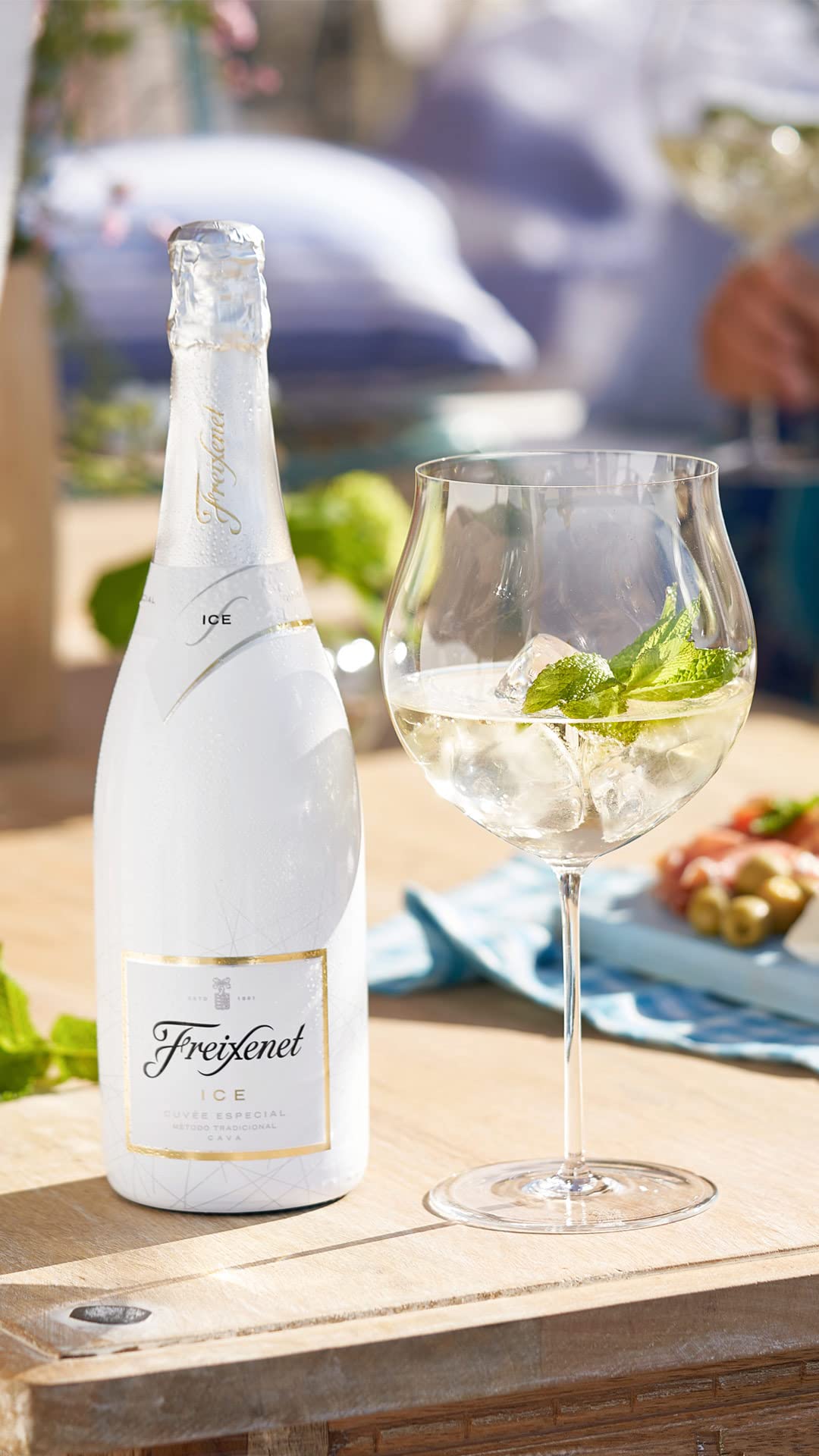 Freixenet Ice Cuvée Especial Semi Seco Cava - Fine Bubbles | Peach & Pear Flavours | 75cl 2