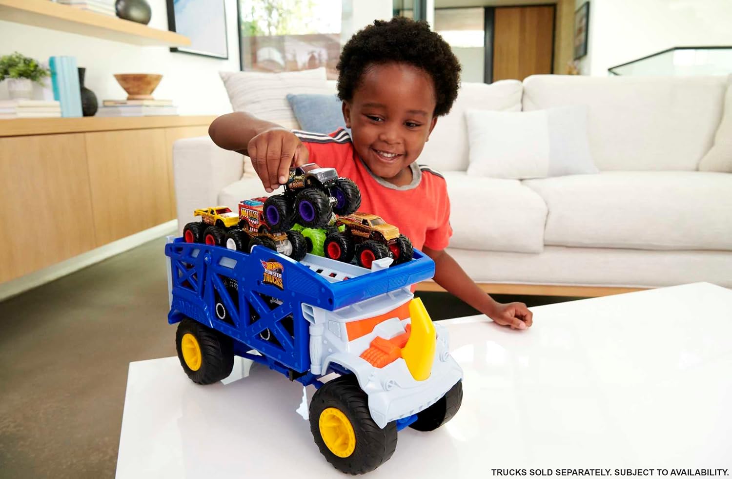 Hot Wheels Monster Trucks Monster Mover Rhino - Toy Car Hauler for Kids 3+ 5