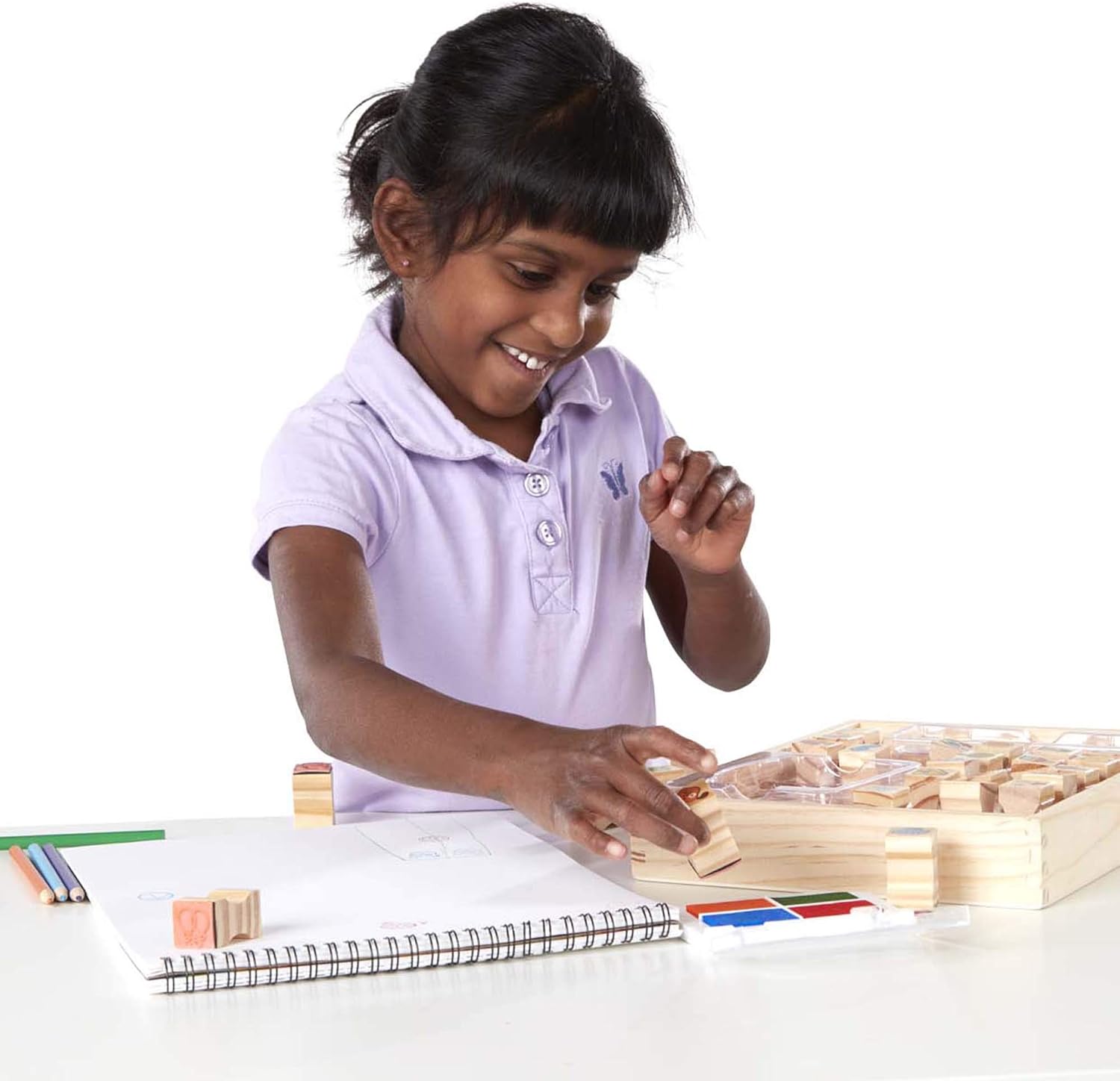 Melissa & Doug Favourite Things Stamp Set - 32-Piece Wooden Stamp Kit with Colored Pencils & Washable Ink Pad for Kids 4+ 3