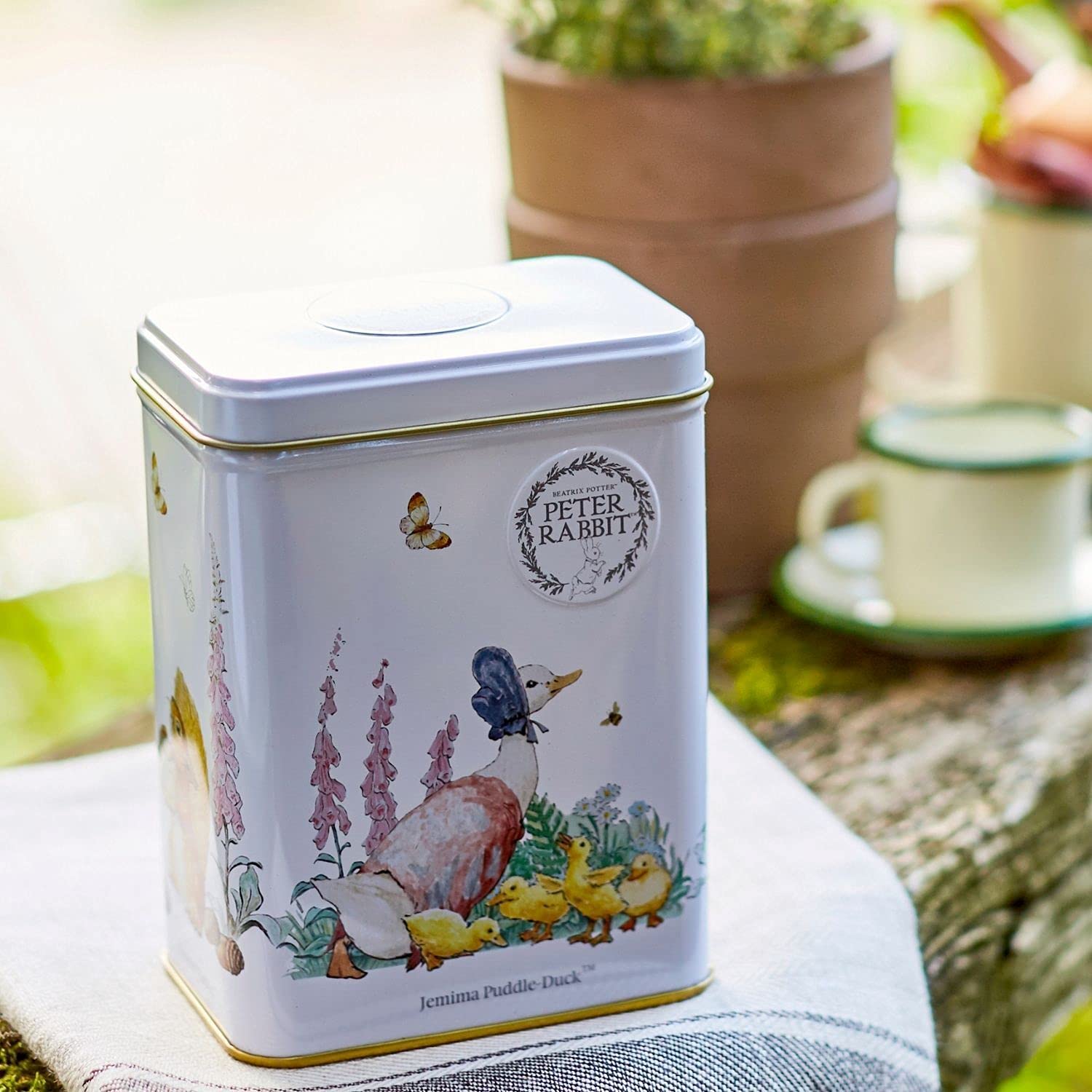 New English Teas - Peter Rabbit Tea Caddy with 40 Earl Grey Teabags 4
