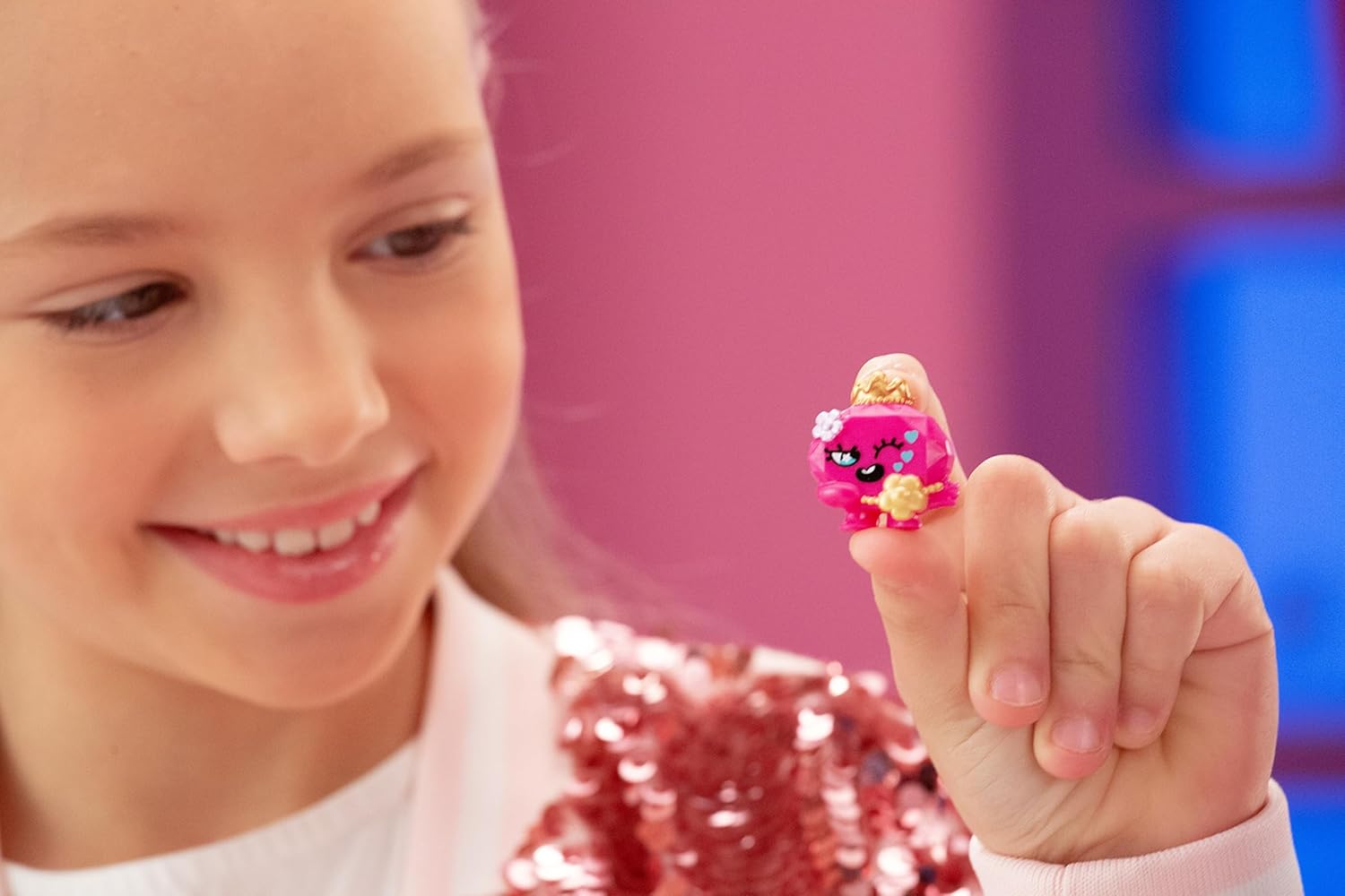 Bandai Pinky Promise The Royals 12 Pack - Gemmy Friends Collectible Set with Bracelet & Hair Clip 5