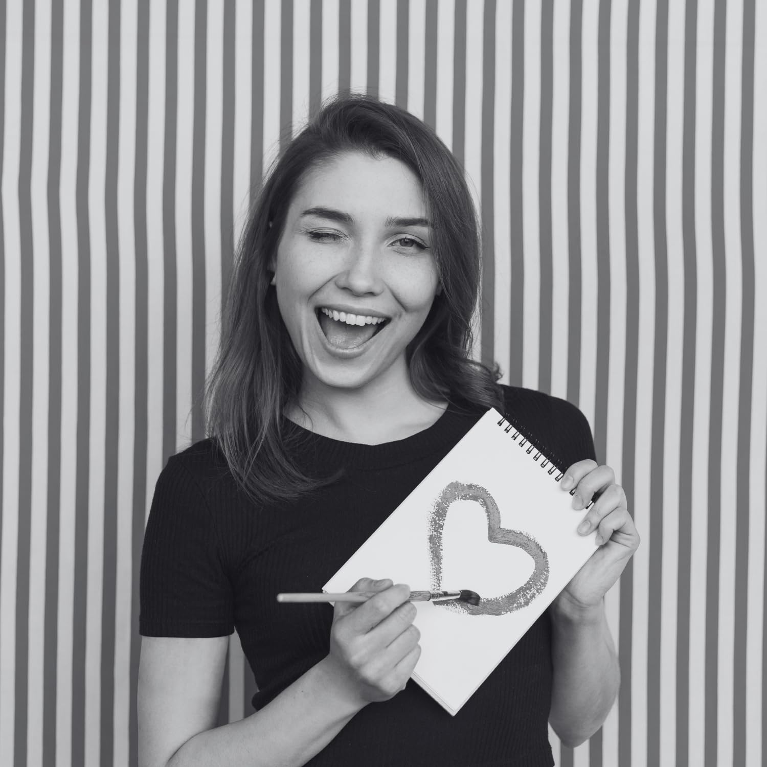 Hawksbill - A3 Black Sketchbook Hardcover Spiral 40 Sheets 150GSM Acid-Free Paper 5