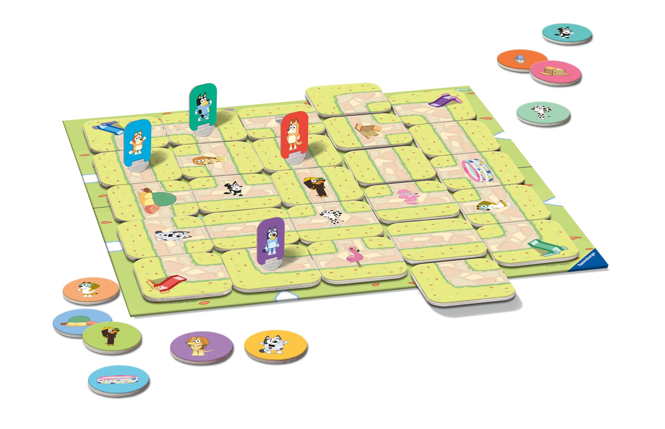 Ravensburger Bluey Junior Labyrinth The Moving Maze Board Game 3