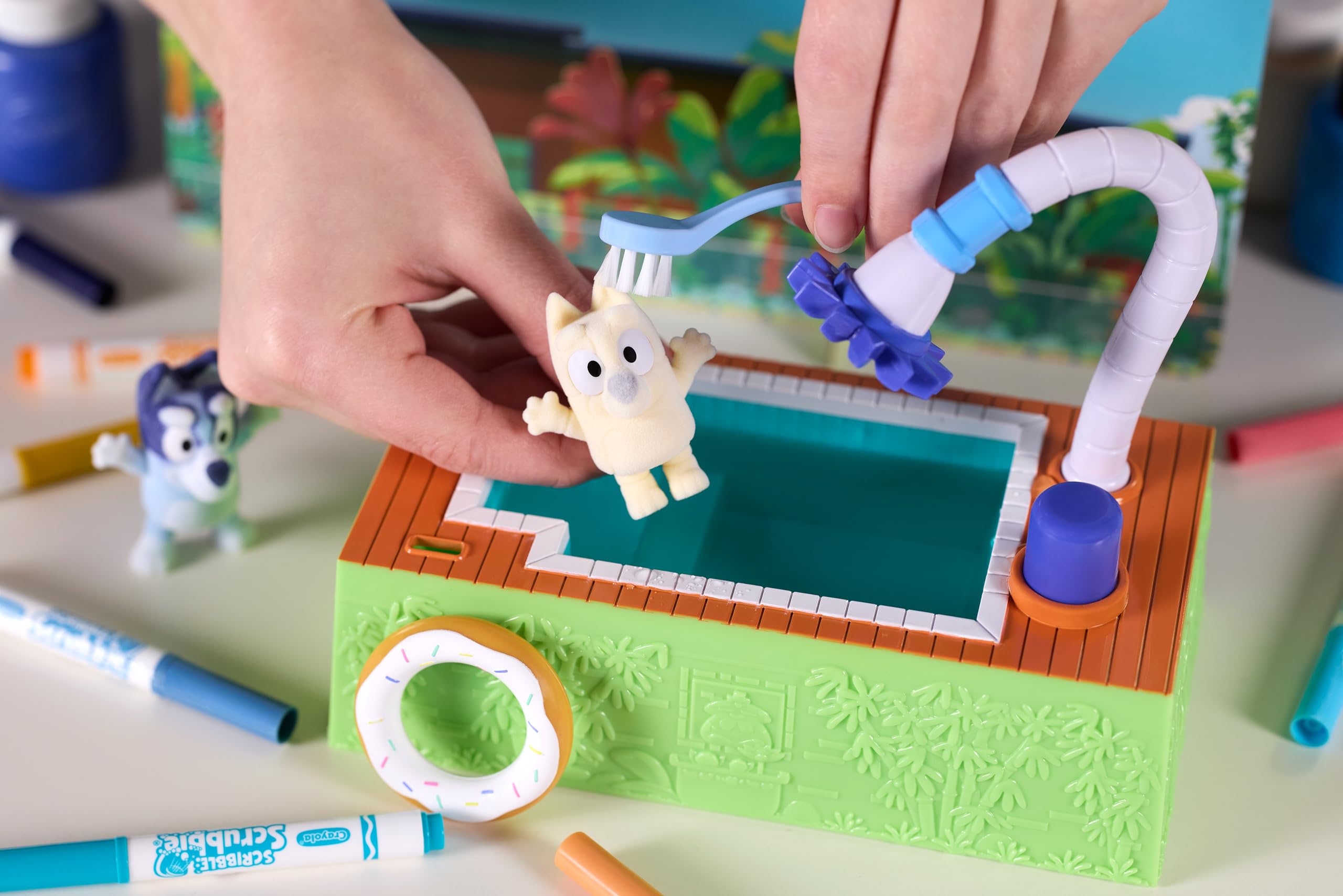 Crayola Scribble Scrubbies Bluey Poolside Playset - 4 Washimals, Includes Bluey Characters, Washable Markers 6