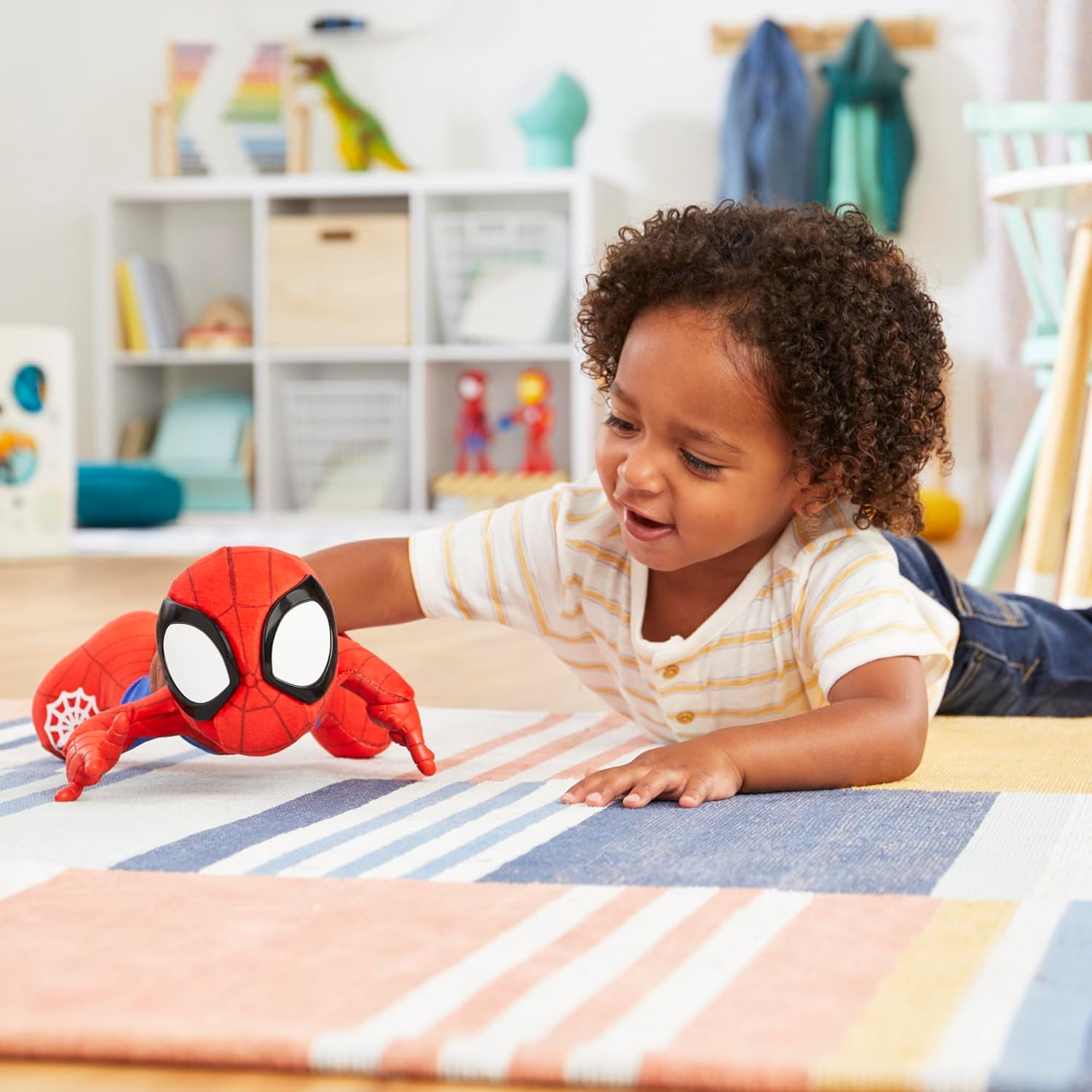 Dance 'N Crawl Spidey Interactive Plush Toy - Musical Spider-Man with Sounds & Songs 7