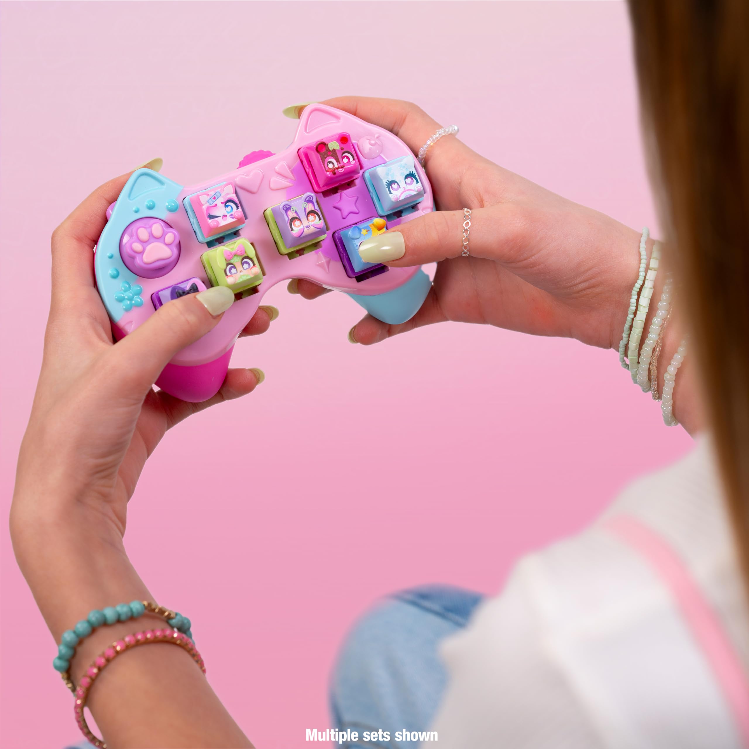 Clickeez: Clickee Controller - 5 Pink Clickable Keyboard Collectibles 3