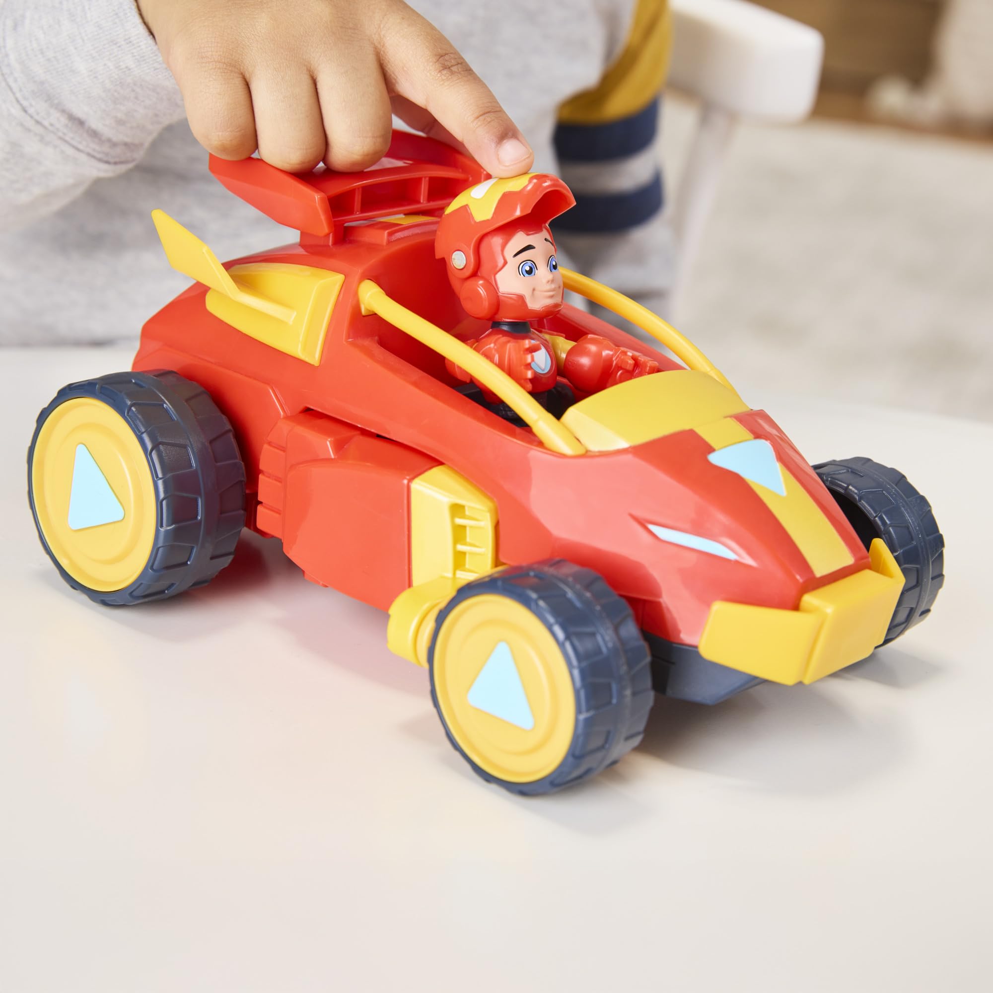 Iron Man 2-in-1 Mech Suit & Vehicle Action Figure - Ages 3+ 6