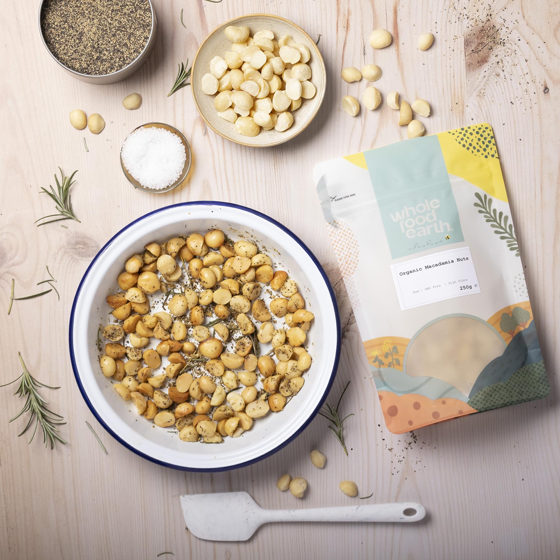 Organic Raw Macadamia Nuts 1 kg - GMO Free Vegan Wholefood Earth 4