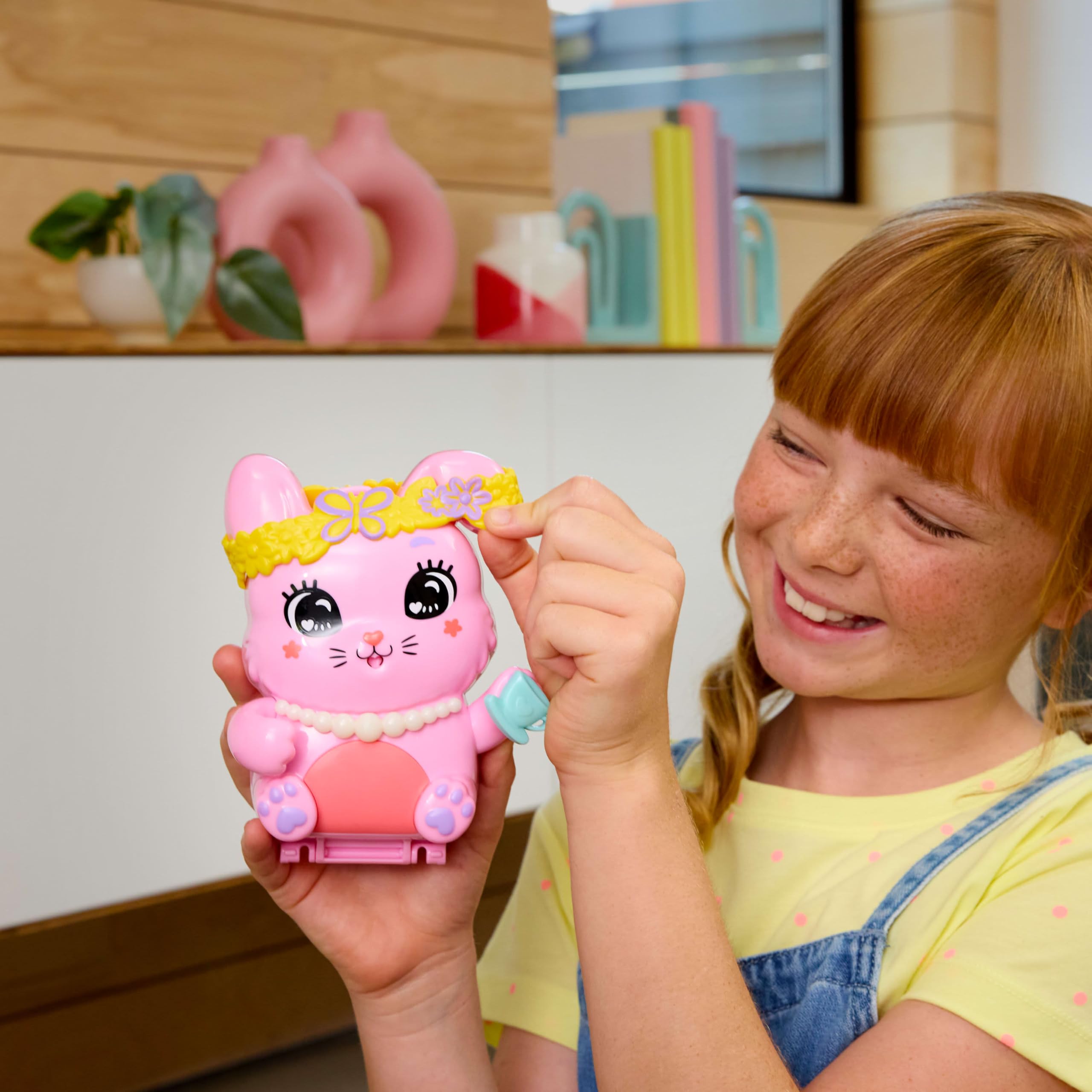 Polly Pocket Tea Party Bunny Compact Playset - Doll with 10 Accessories & 2 Pet Bunnies, Ages 4+ 3