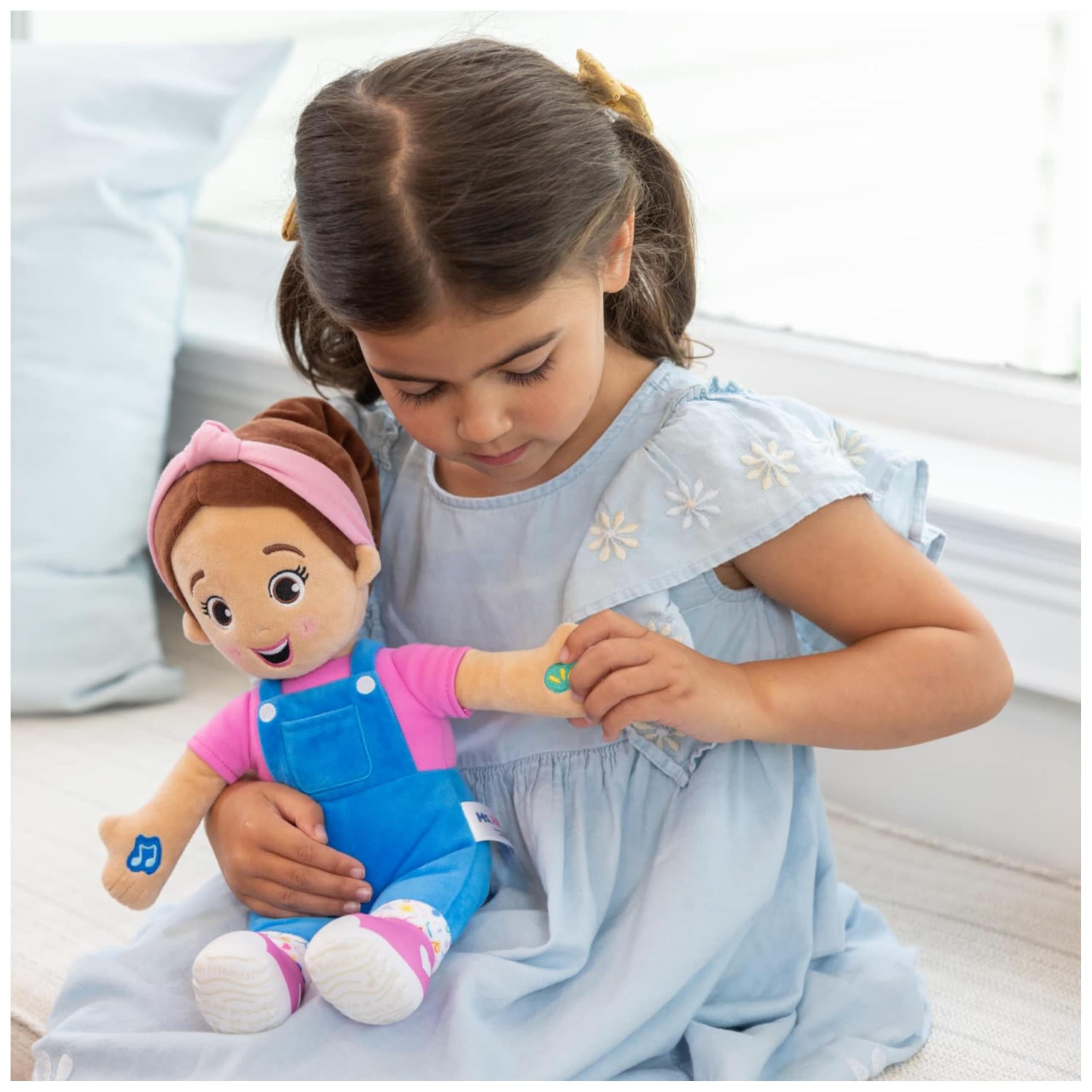 Ms. Rachel Speak & Sing Doll - Interactive Musical Toy for Toddlers 12M+ 3