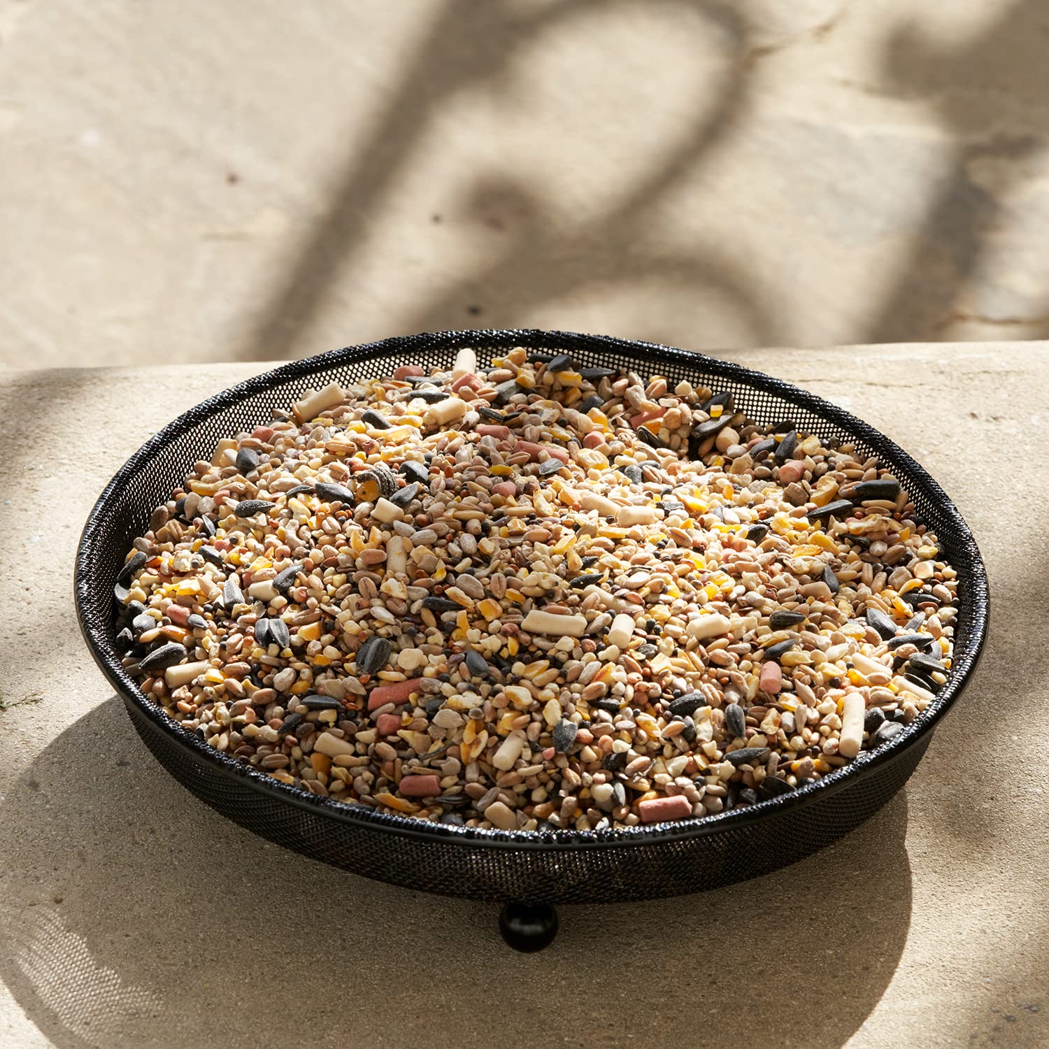 Walter Harrisons Heavy Duty Metal Ground Bird Feeder - Freestanding Tray for Seed Mix & Mealworm