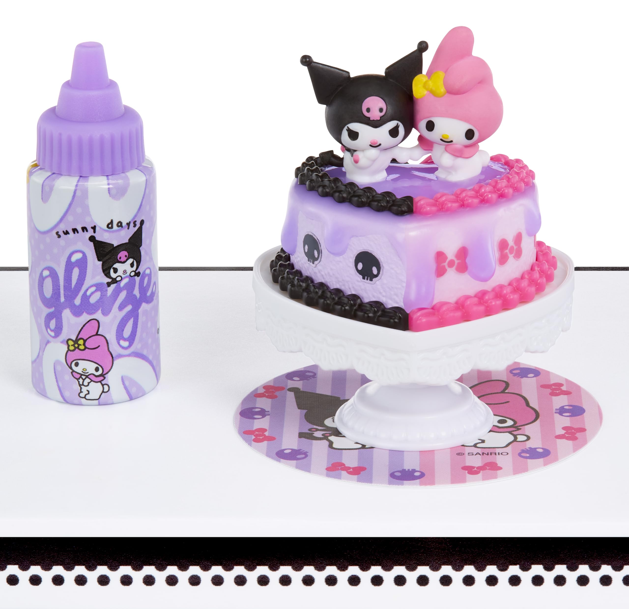 MGA's Miniverse Make It Mini Hello Kitty and Friends Series 2 - DIY Miniature Craft Set with Blind Packaging, 12 to Collect 7