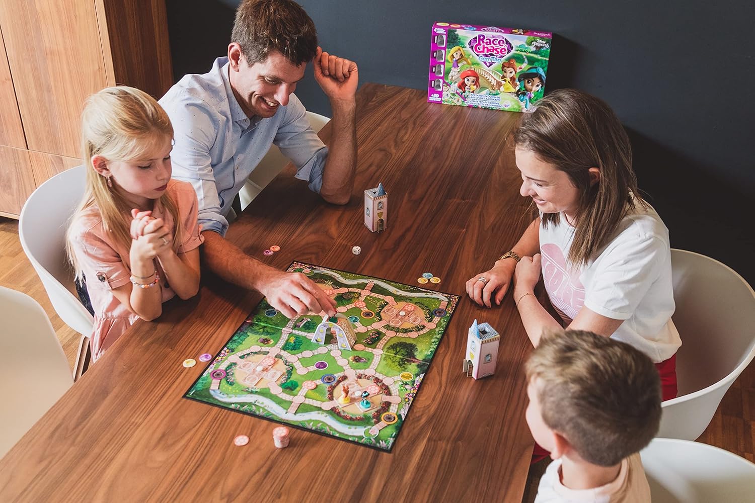 Disney Princess Race N Chase Board Game 7