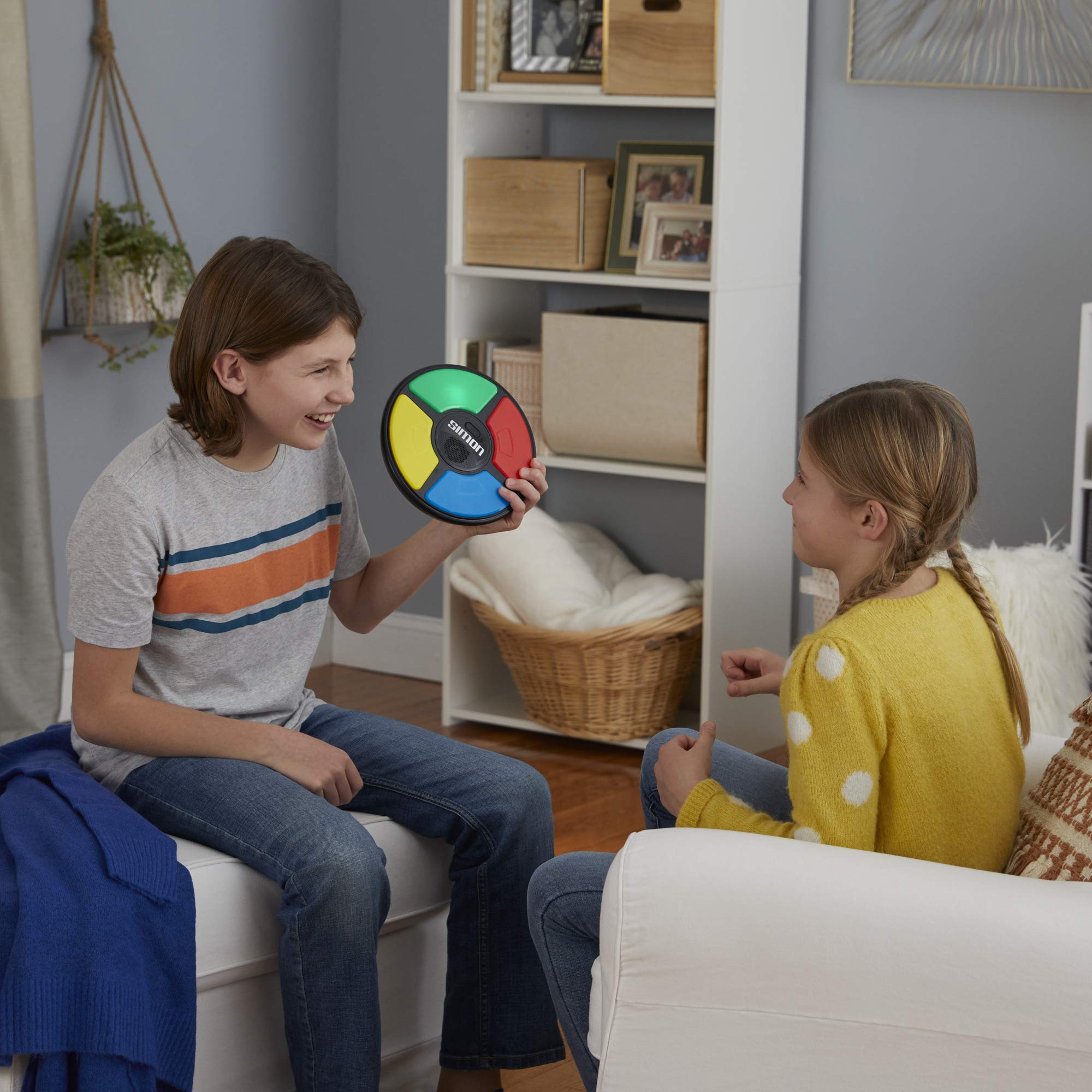 Simon Electronic Memory Game - Handheld Light and Sound Challenge for Kids 8+ 8