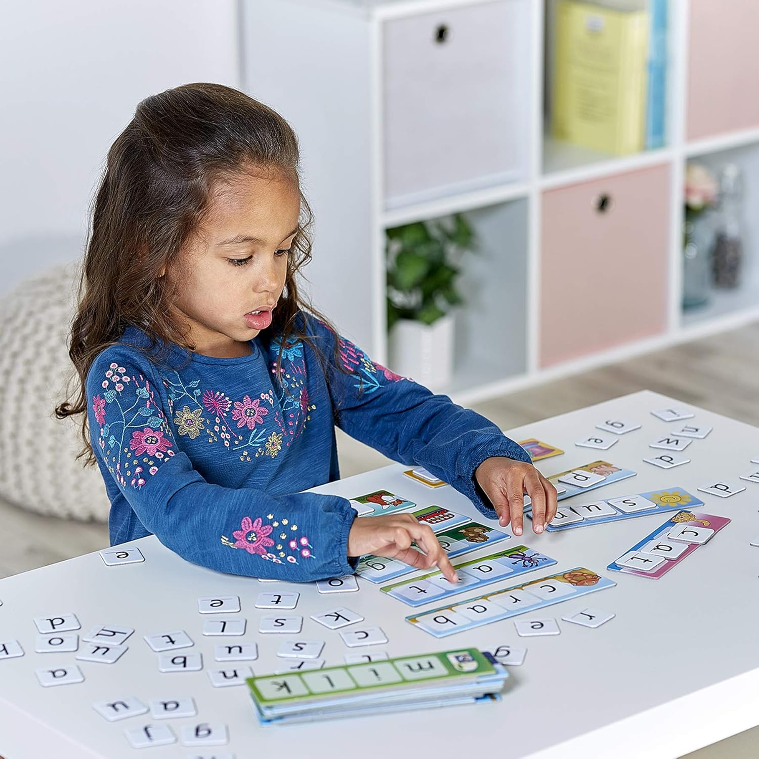 Orchard Toys Match and Spell Game - Educational Spelling Board Game for Ages 4+ 7