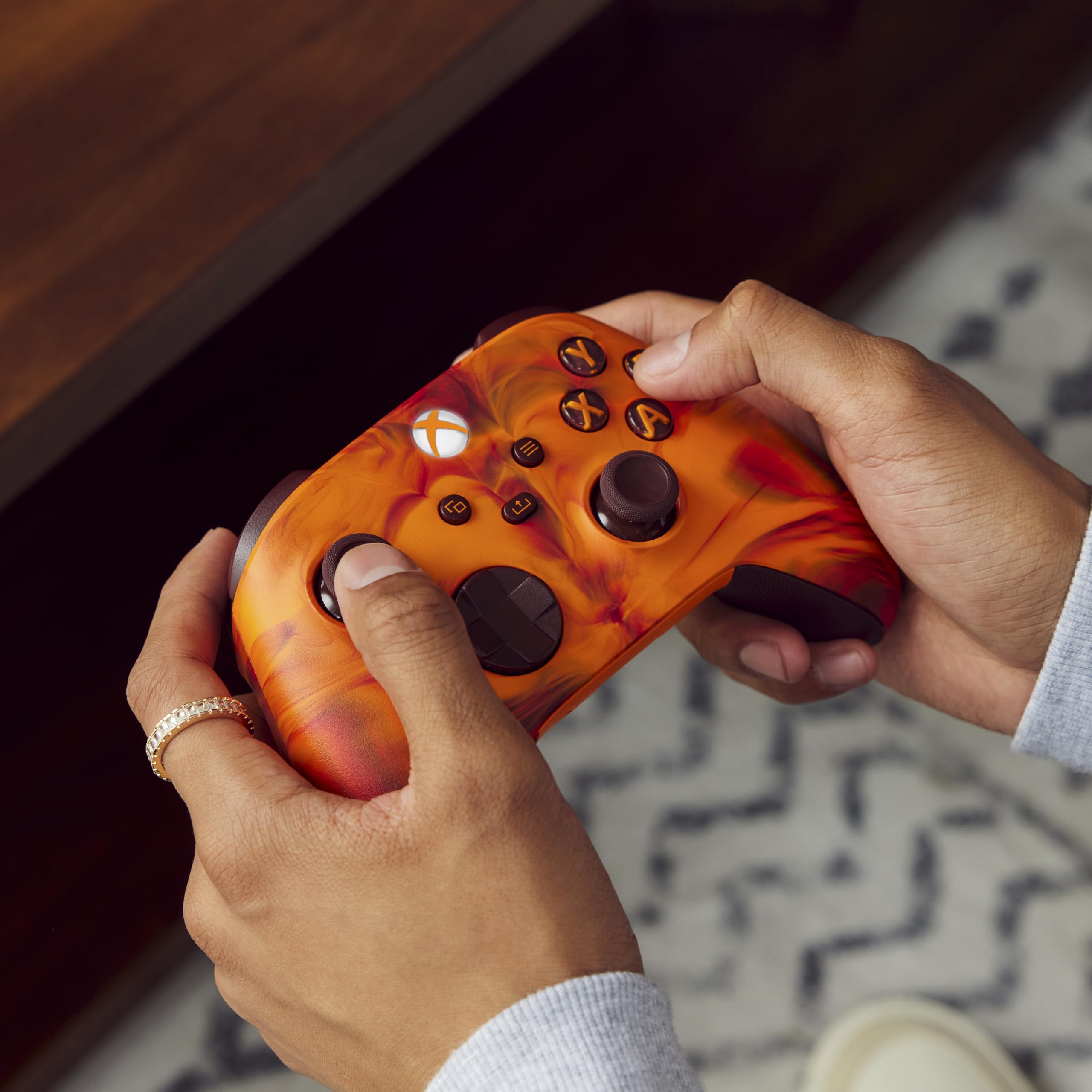 Xbox Wireless Controller – Fire Vapor Special Edition 3