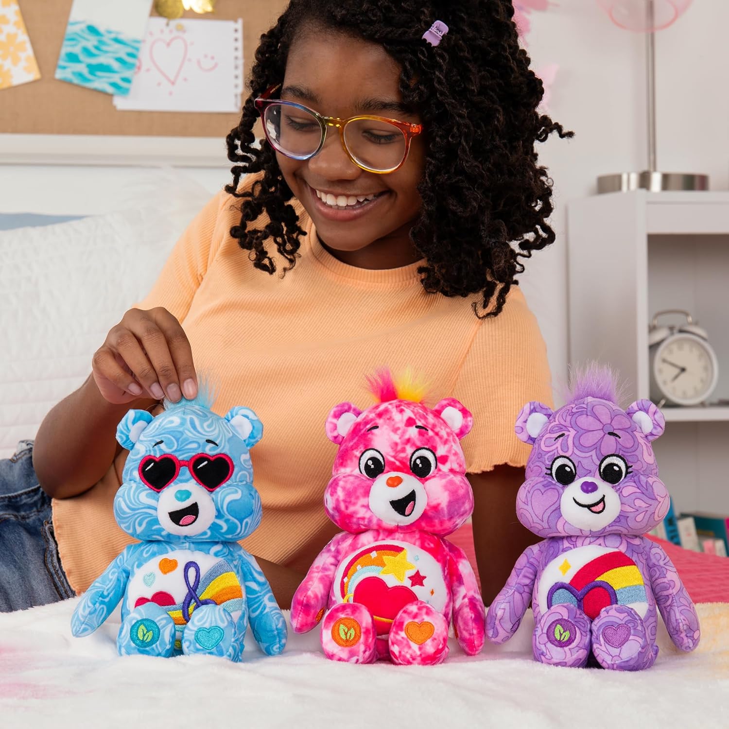 Care Bears Blissful Heart Bear 22cm Bean Plush - Soft Cuddly Toy for Kids 6