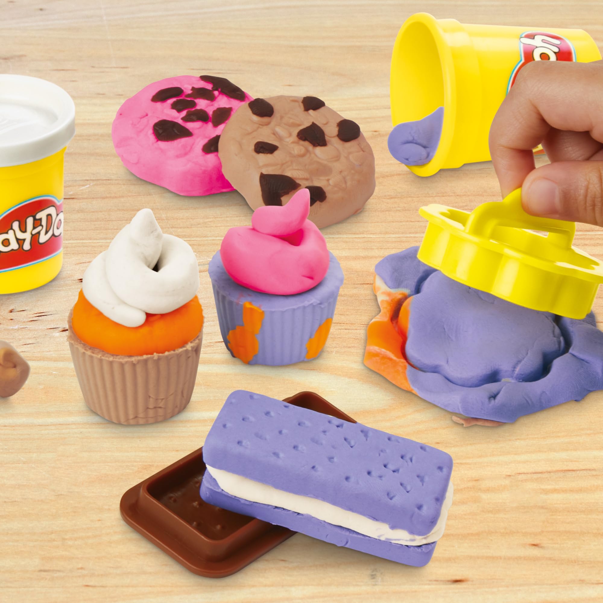 Play-Doh Little Bakery Playset - Pretend Kitchen Play for Kids 3 Years and Up 6