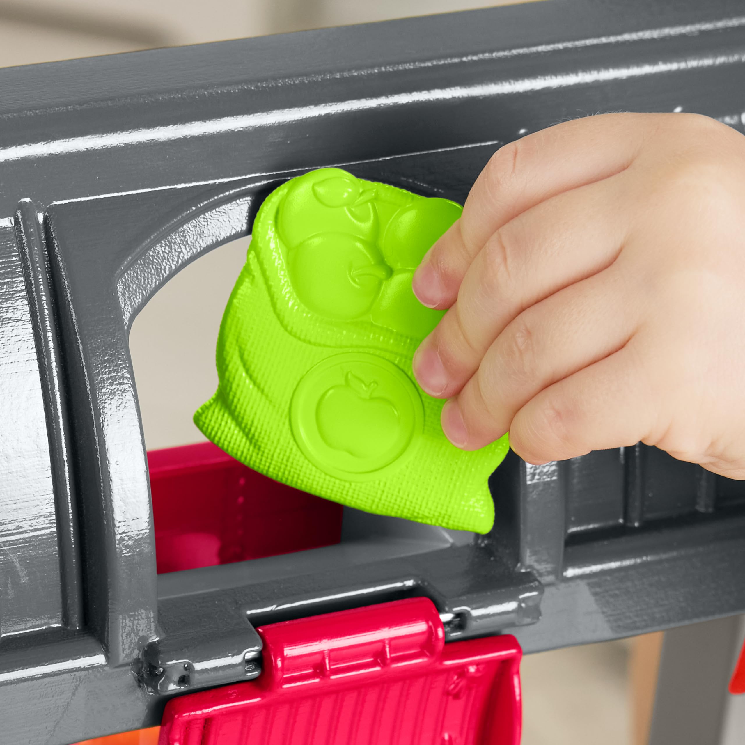 Fisher-Price Little People Friendly Horses Stable Playset with Sounds & Figures - Ages 1+ 6