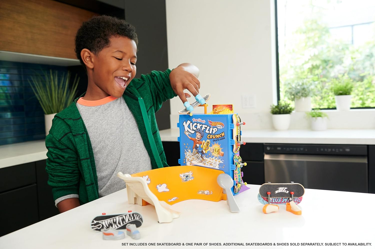 Hot Wheels Skate Tony Hawk Cereal Bowl Fingerboard Set - 1 Exclusive Board & Pair, Ages 5-14 4