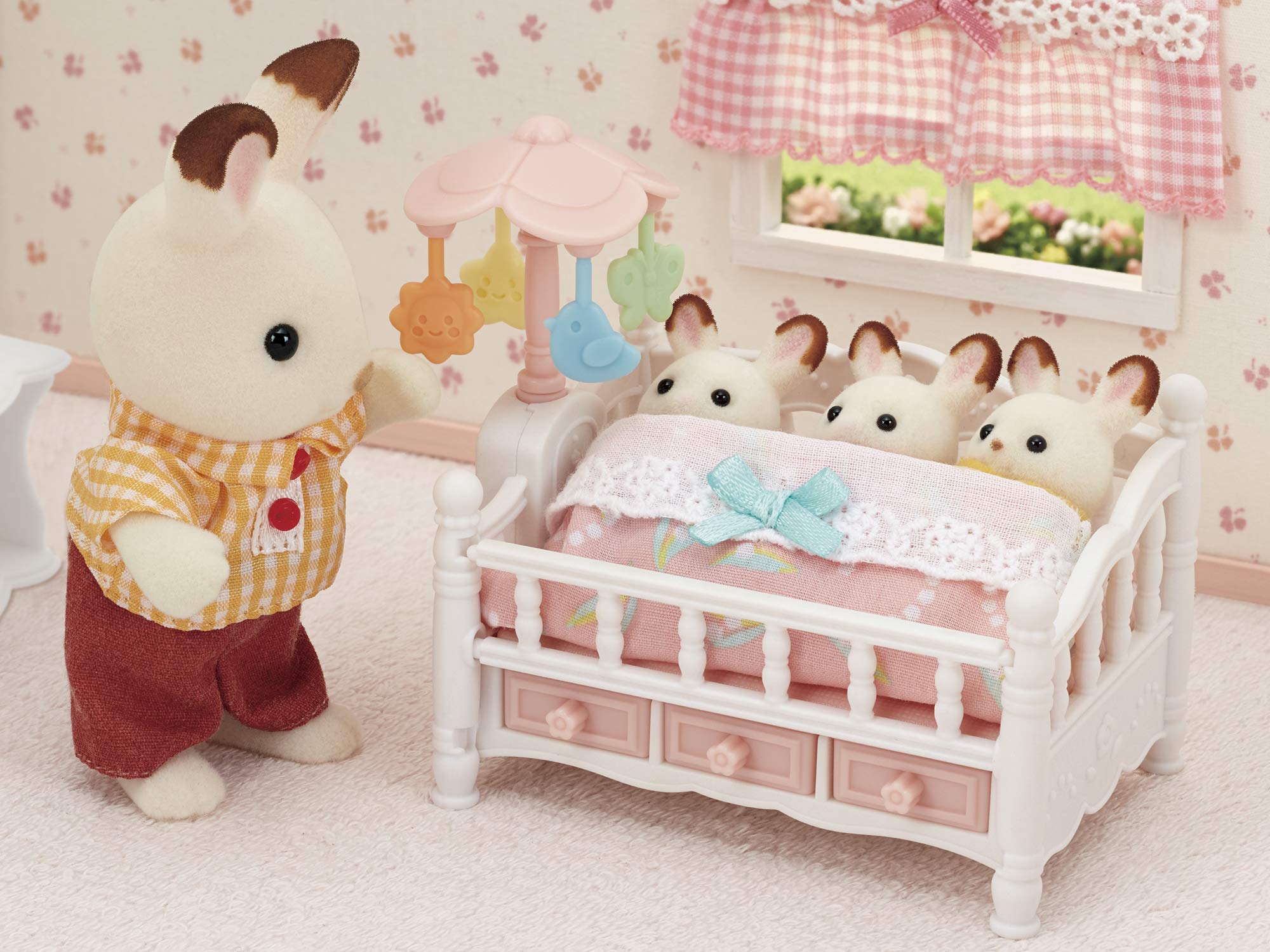 Sylvanian Families Crib with Mobile - Sleeps Triplets | Includes 11 Pieces | Model 5534 5