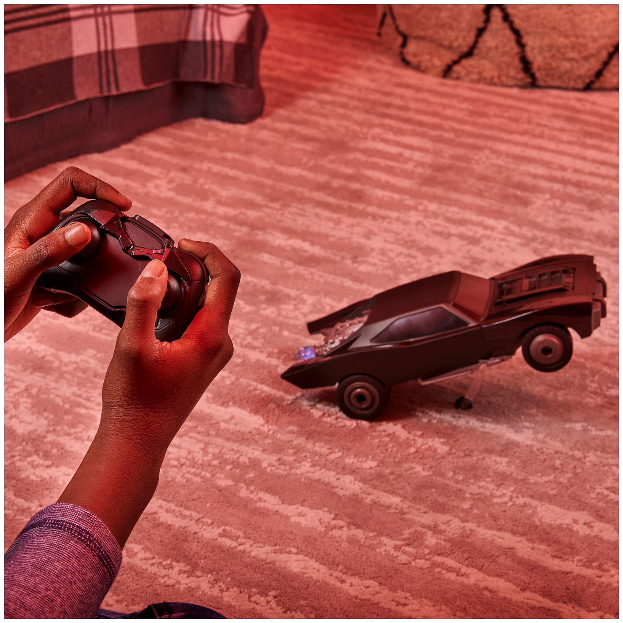 DC Comics The Batman Turbo Boost Batmobile RC - Remote Control Car with Light-Up Engine & Turbo Speed 7