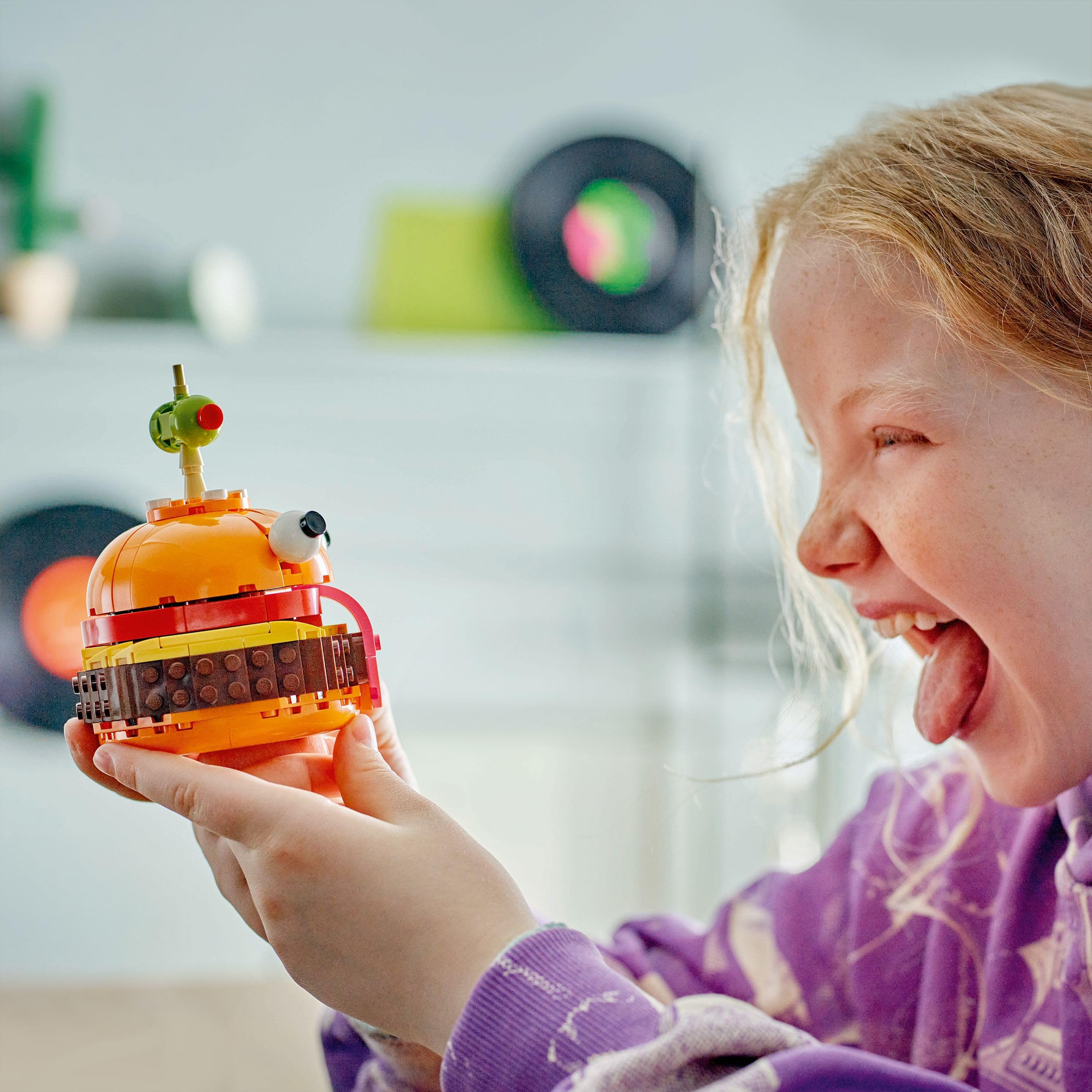 LEGO Fortnite Durrr Burger Building Set 77070 - Collectible Video Game Character Model for Kids 9+ 7