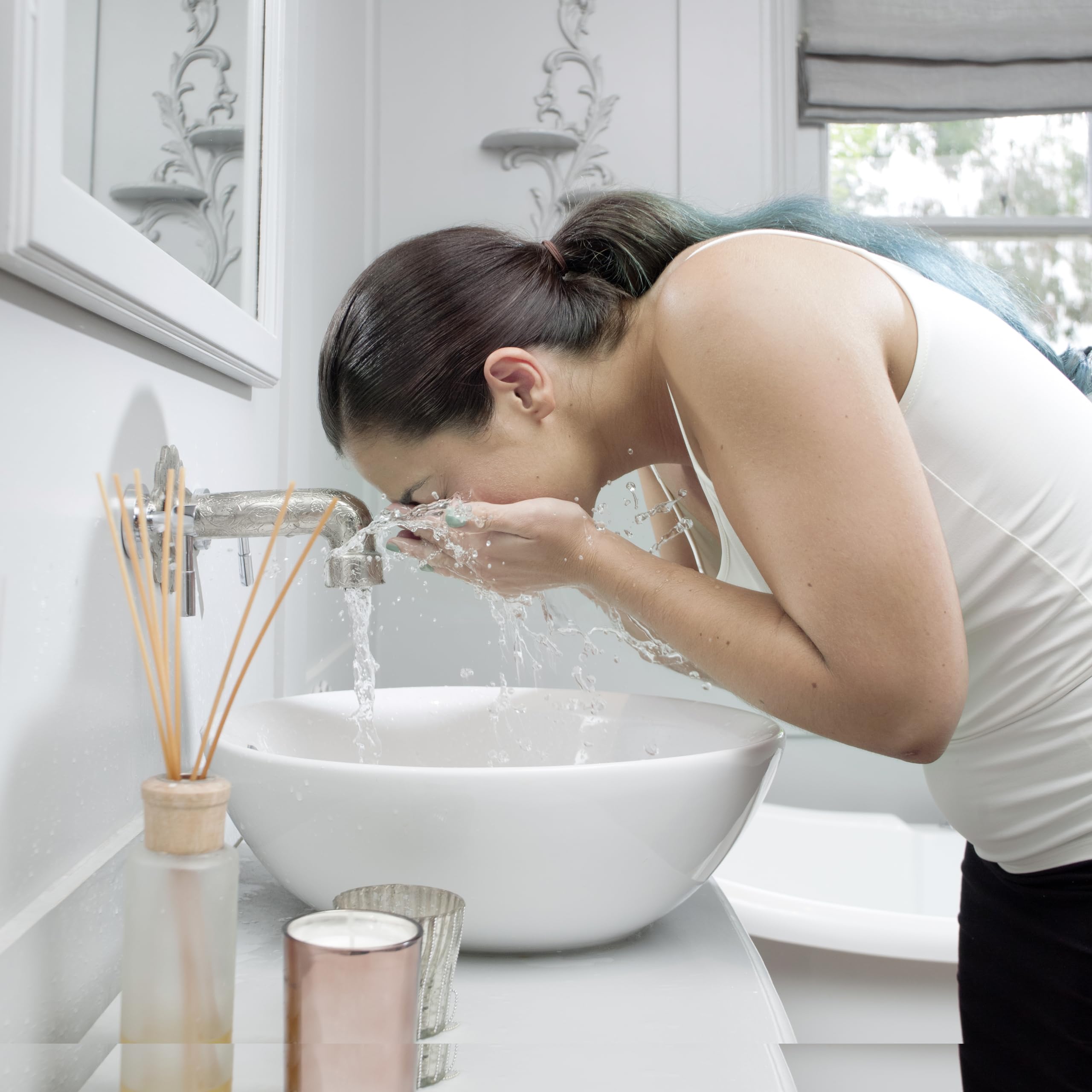 Dove Original Beauty Bar Soap with ¼ Moisturising Cream (100g) 6