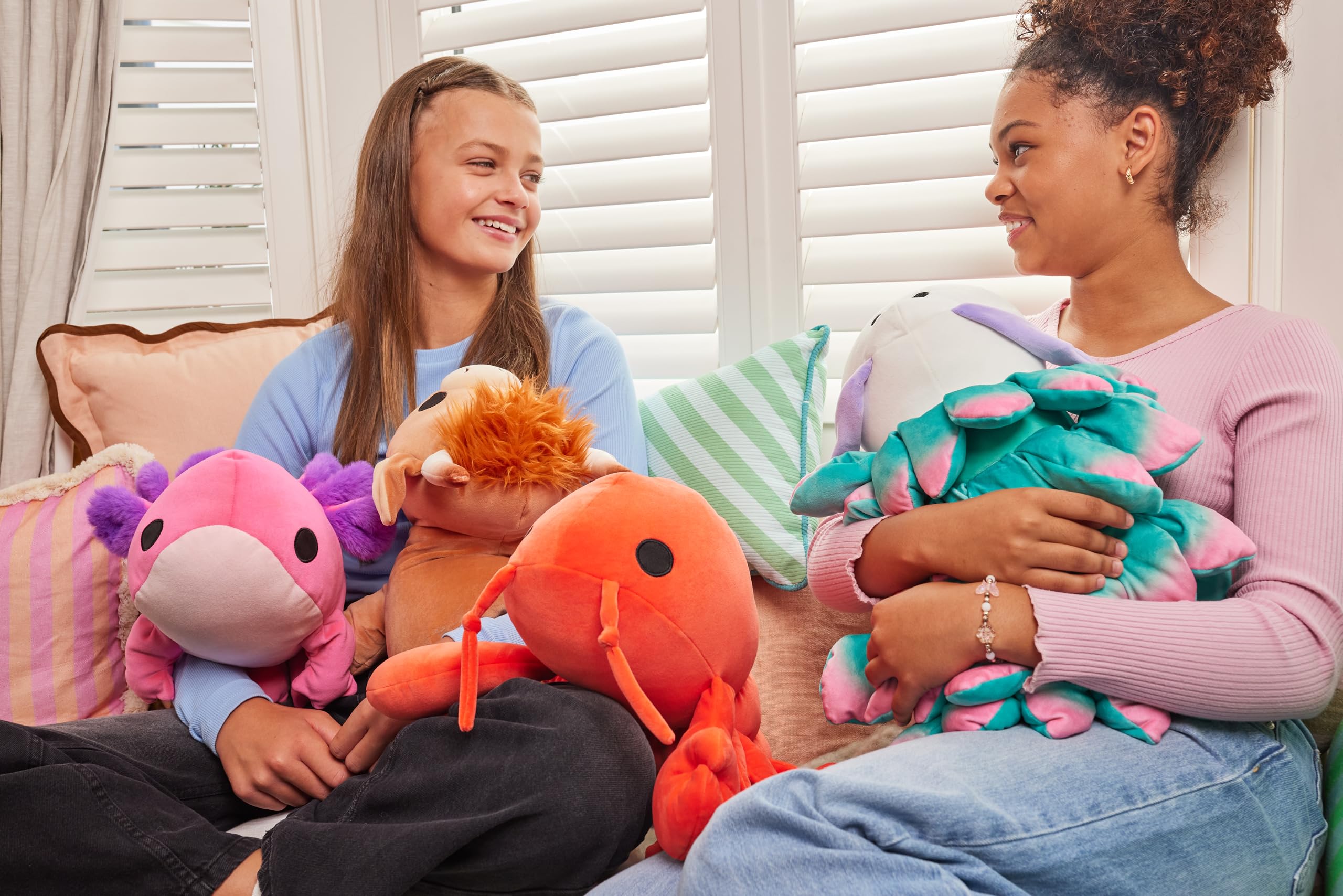 Hug-A-Lumps Medium Lenny by ZURU - Weighted Plush Cuddly Toy for Stress Relief 5