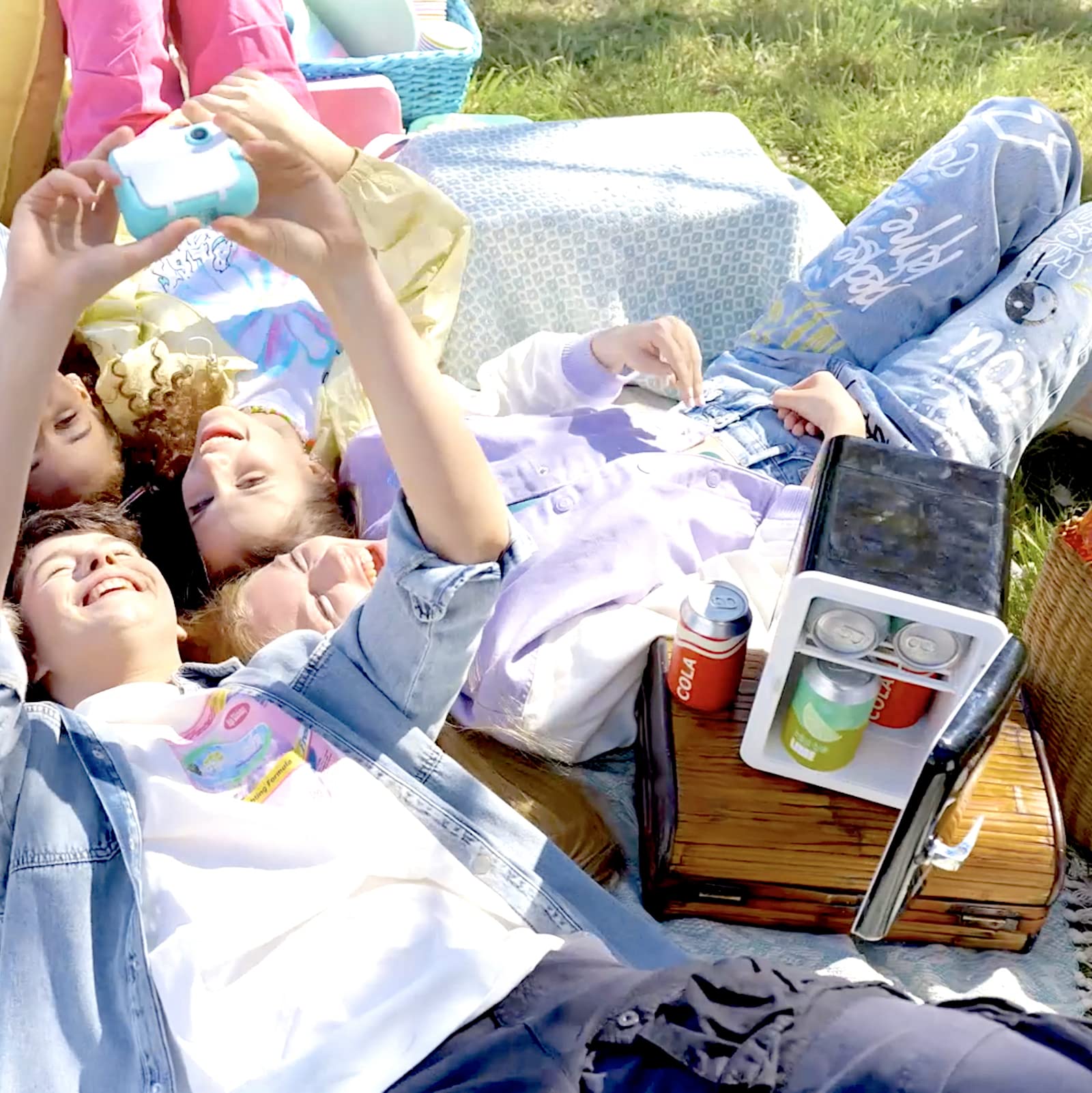 So Chill Mini Fridge - Compact 4L USB-Powered Cooler with Stickers for Personalization 9