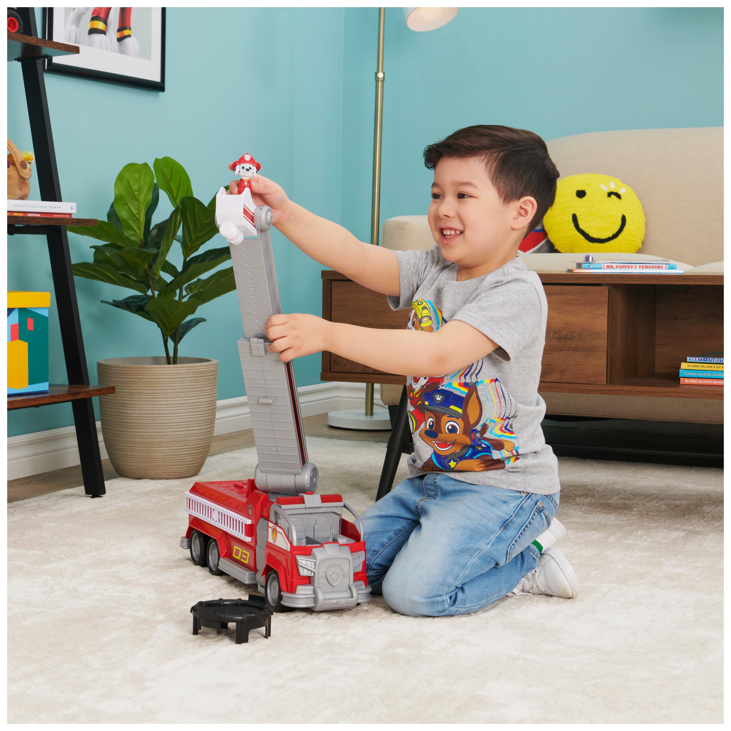 PAW Patrol Marshall’s Transforming Movie City Fire Truck - Fire Engine Playset with Lights, Sounds & Action Figure for Ages 3+ 9