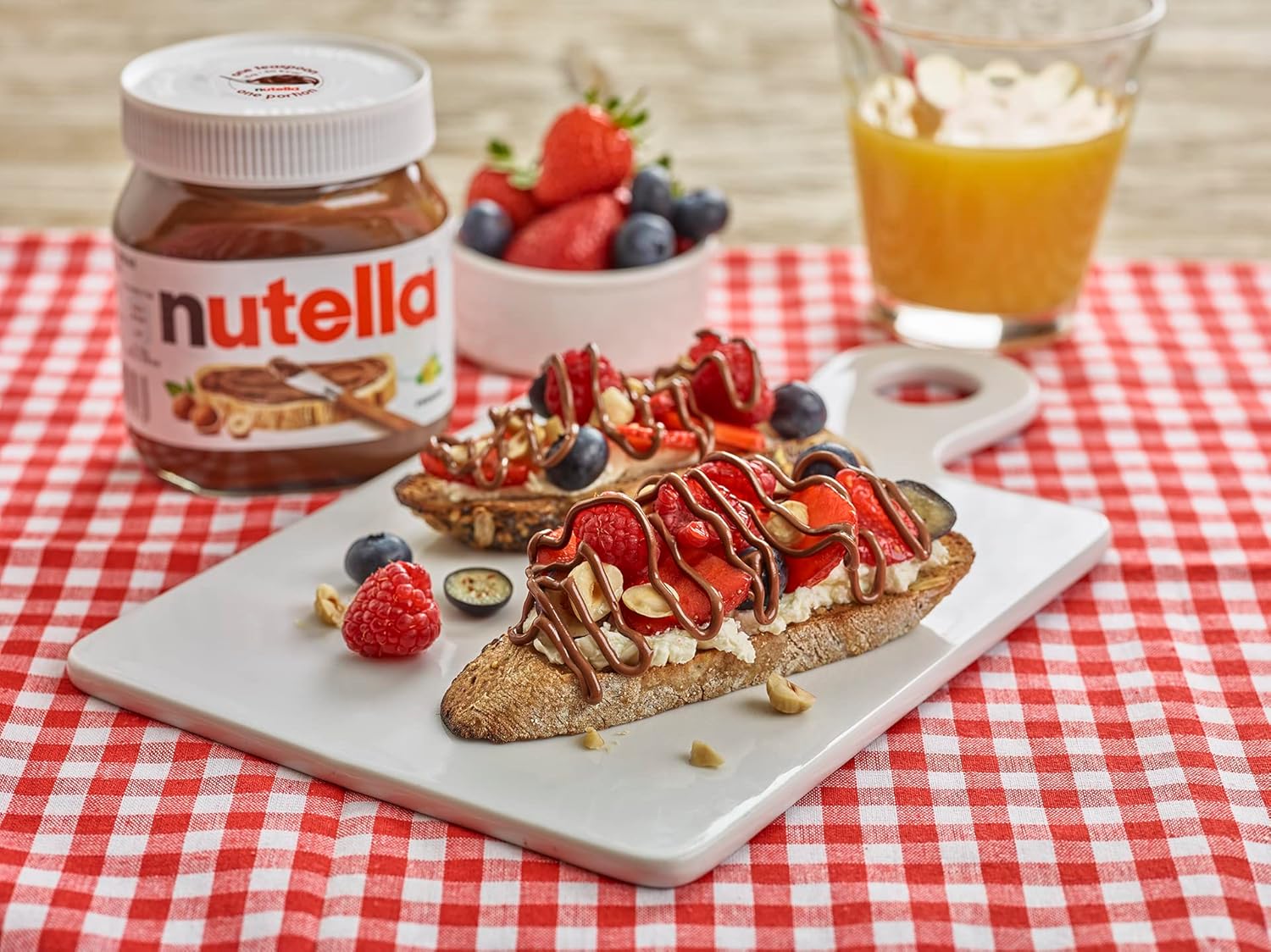 Nutella Hazelnut Chocolate Spread 750g Jar - Gluten Free, No Artificial Colours or Preservatives 6
