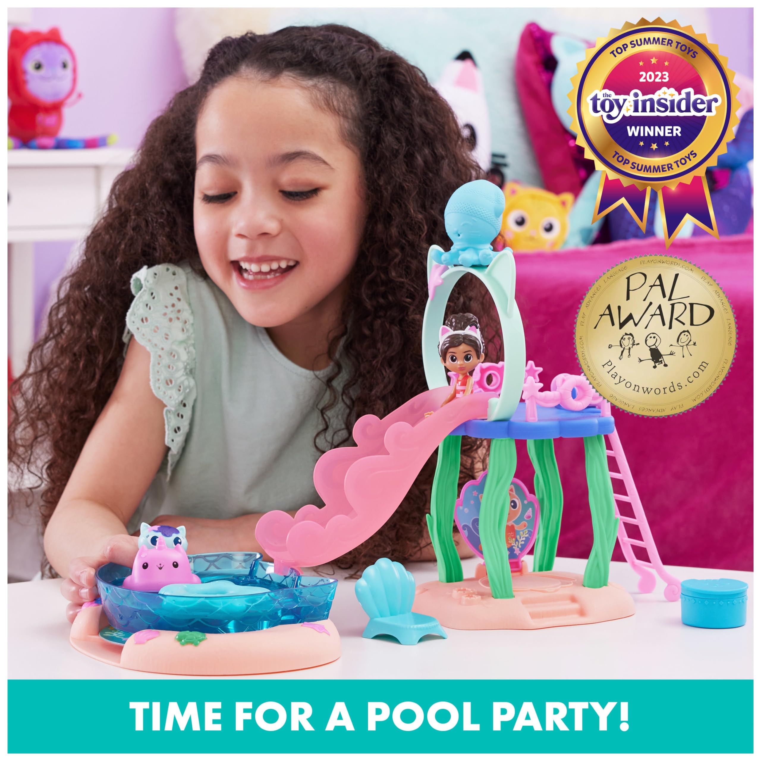 Gabby’s Dollhouse, Purr-ific Pool Playset with Gabby and MerCat Figures, Colour-Changing Mermaid Tails and Pool Accessories Kids’ Toys for Ages 3 and Up 7