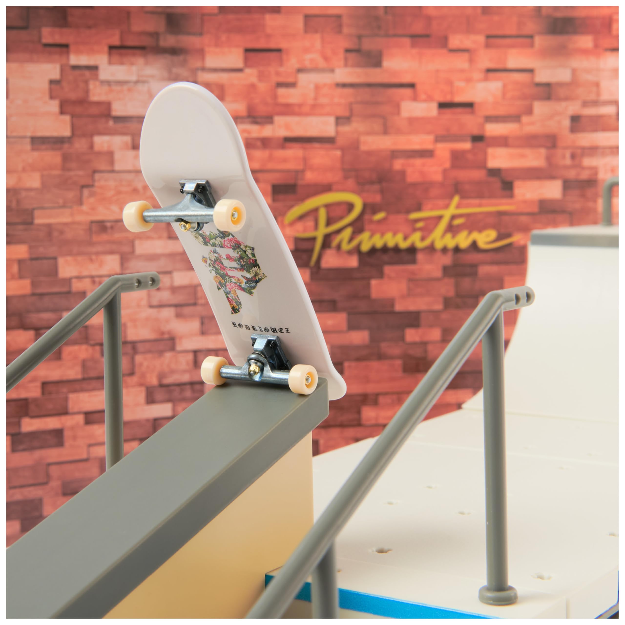 Tech Deck Primitive X-Connect Skate Park - Customizable Skateboard Playset for Ages 6+ 8