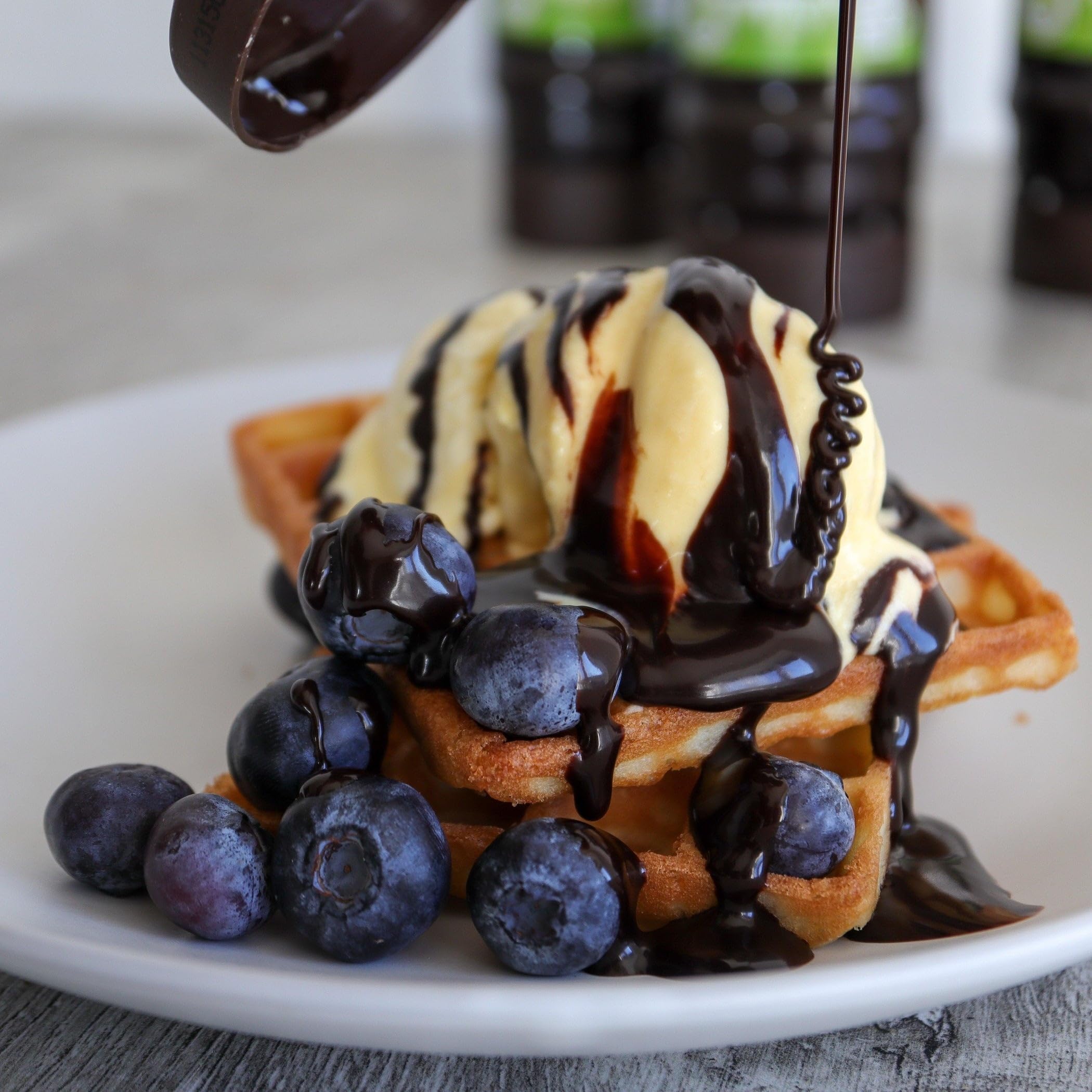 Sweet Freedom Choc Shot Brownie Sauce - Refined Sugar Free, Fat Free, High Fibre | 320g