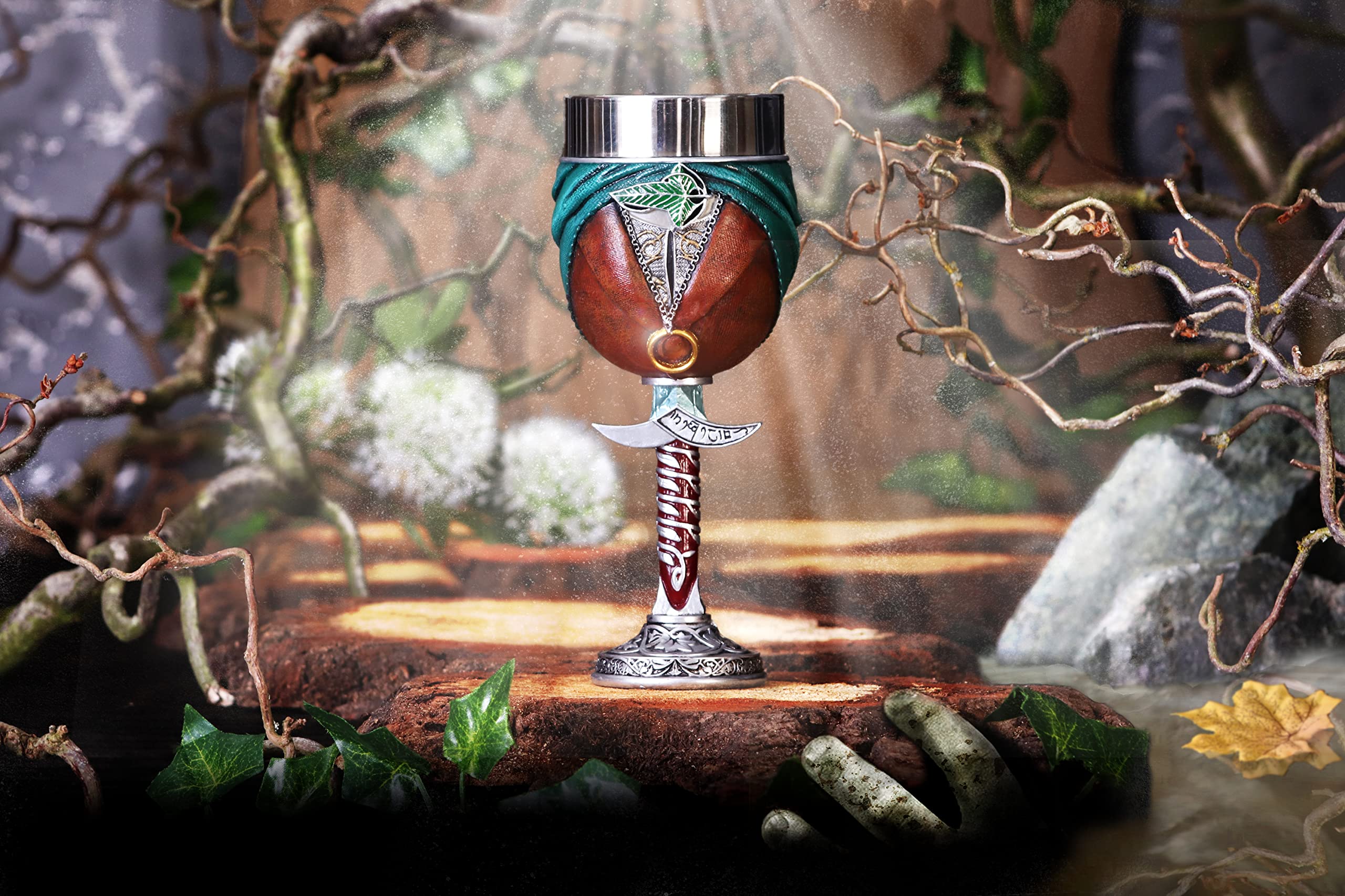 Nemesis Now - Lord of the Rings Frodo Goblet Resin Drinkware 7