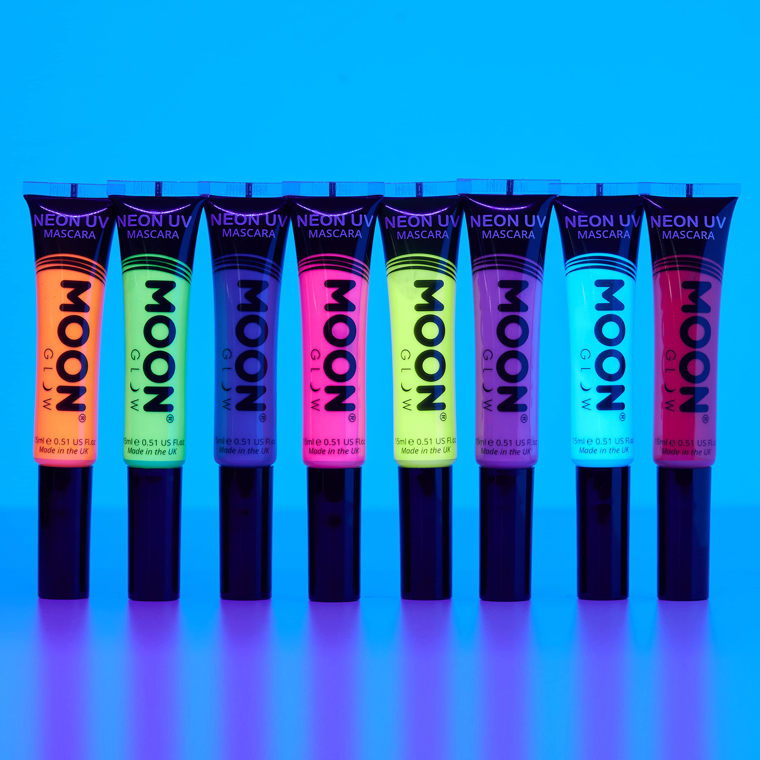 Moon Glow - Intense Neon UV Mascara (Green) 6