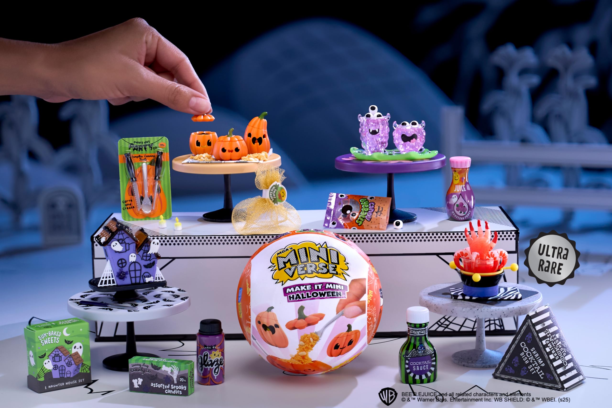 MGA's Miniverse Make It Mini Halloween 2025 - DIY Mini Collectibles Craft Kit 5