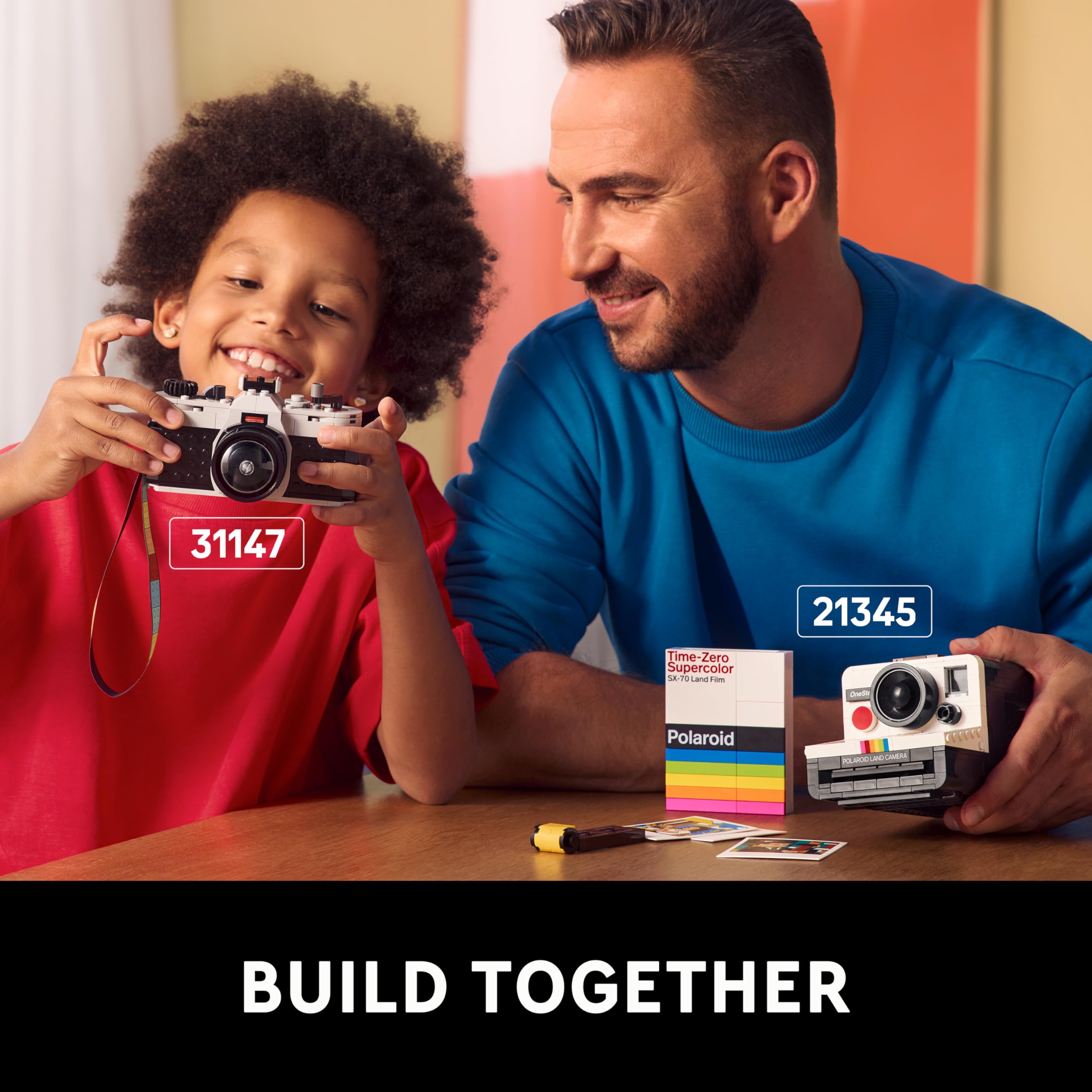 LEGO Creator 3in1 Retro Camera Set - Build a Camera, Video Camera & TV - 261 Pieces for Ages 8+ 6