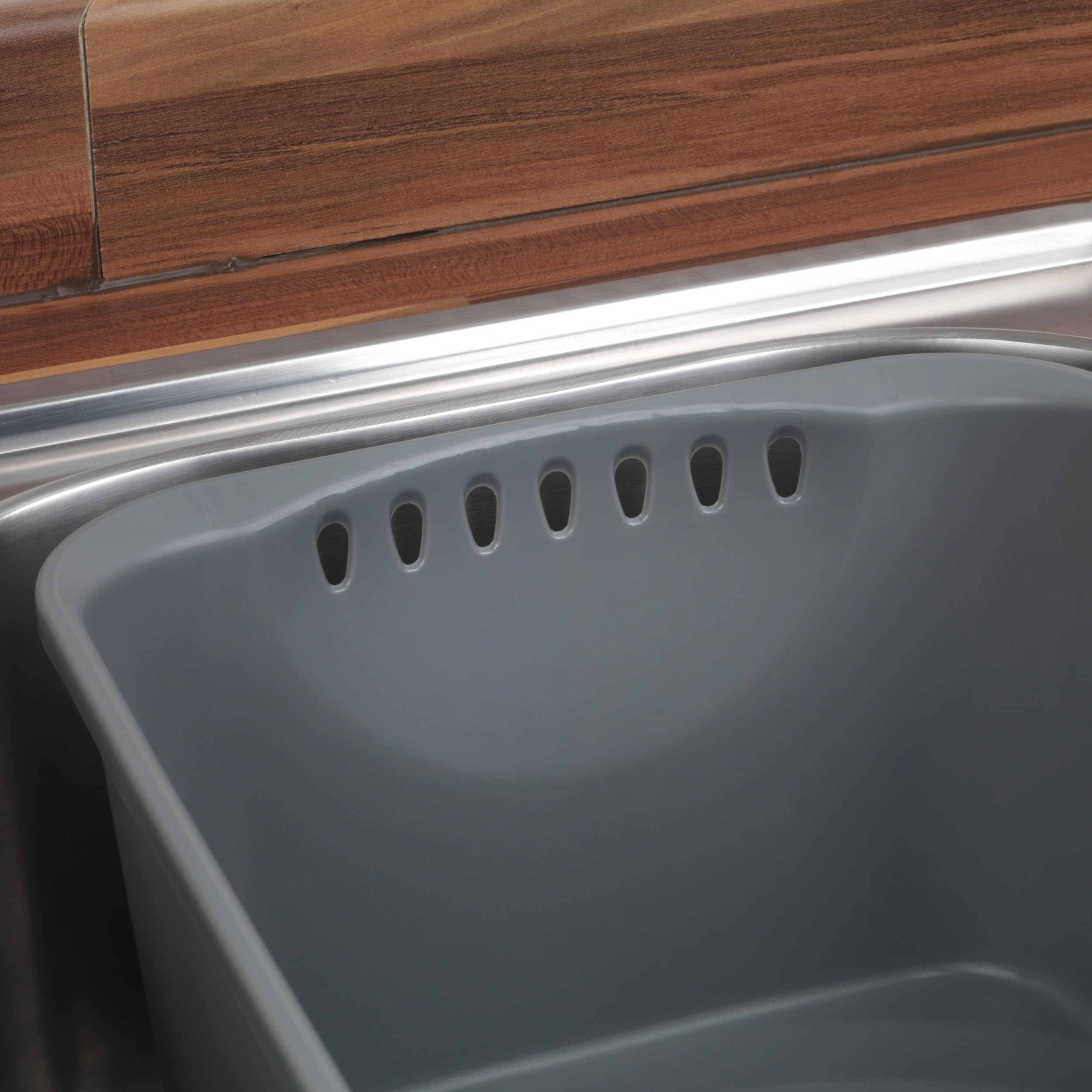Beldray - Kitchen Sink Washing Up Bowl with Integrated Drainer 6