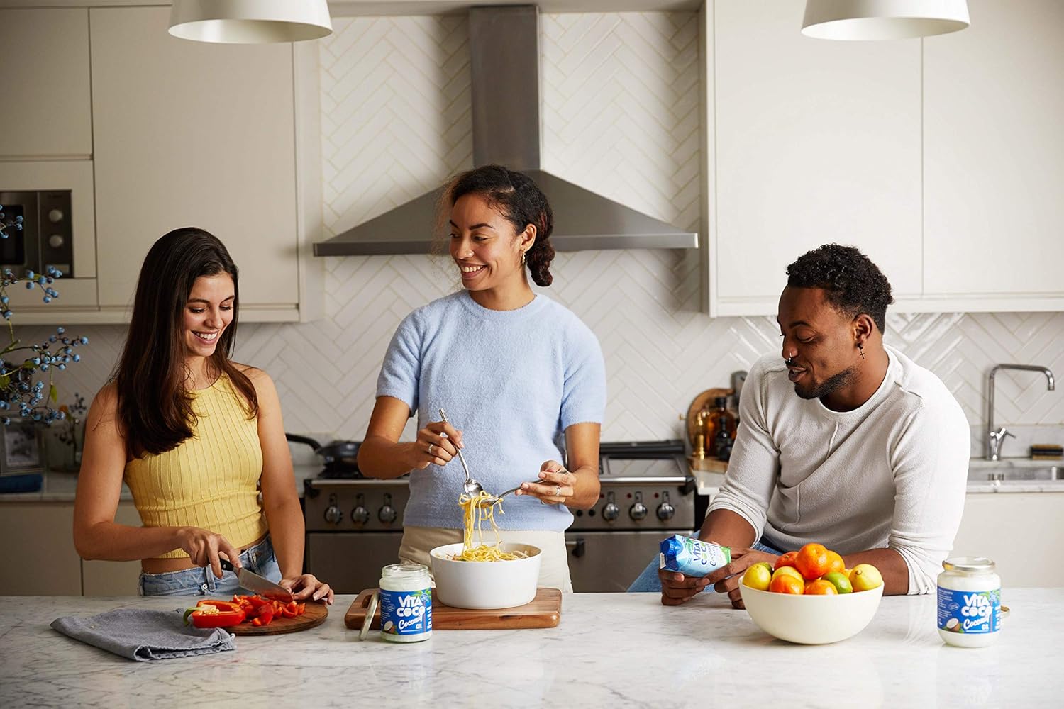 Vita Coco Organic Coconut Oil - Extra Virgin Cold Pressed (750 ml) 7