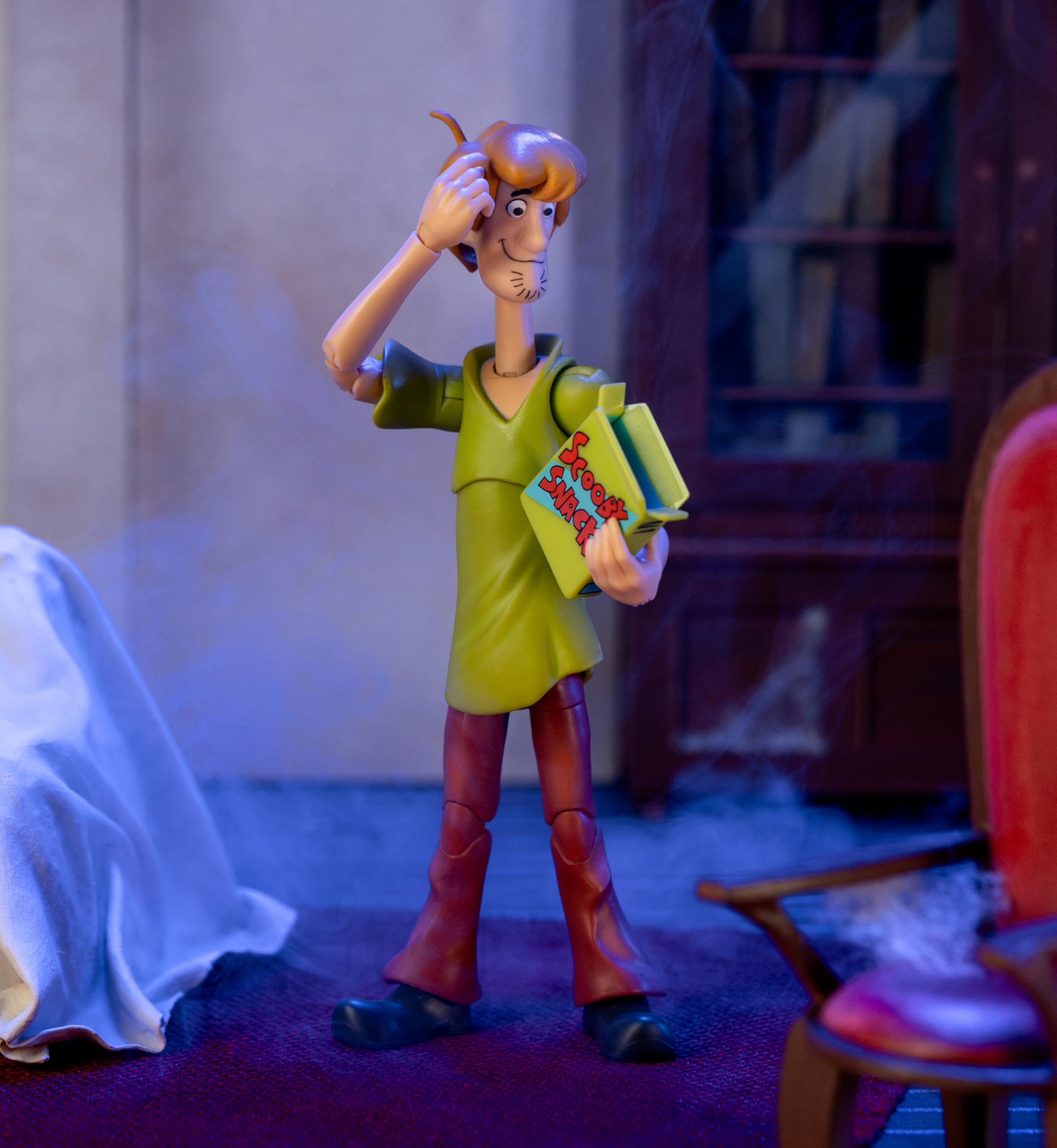 Scooby-Doo Shaggy 6-Inch Deluxe Action Figure - Highly Articulated Collectible with Accessories 7