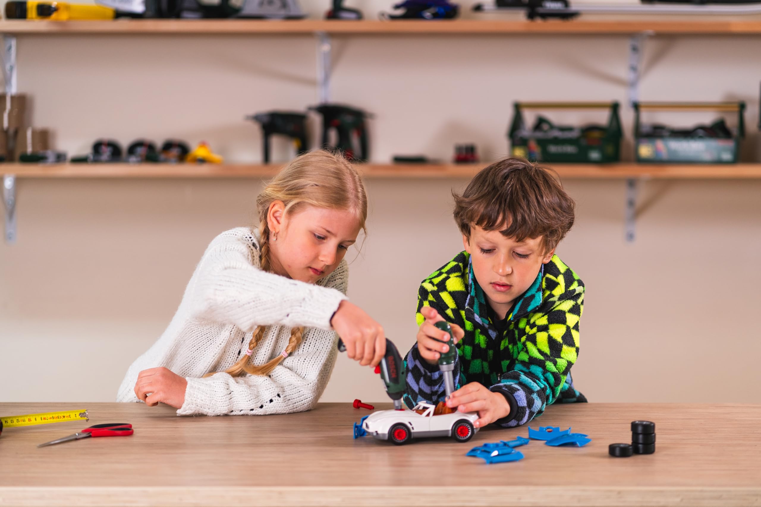 Theo Klein 8630 Bosch Car Tuning Set | Dismountable Car with Tuning Accessories | Includes Battery Screwdriver