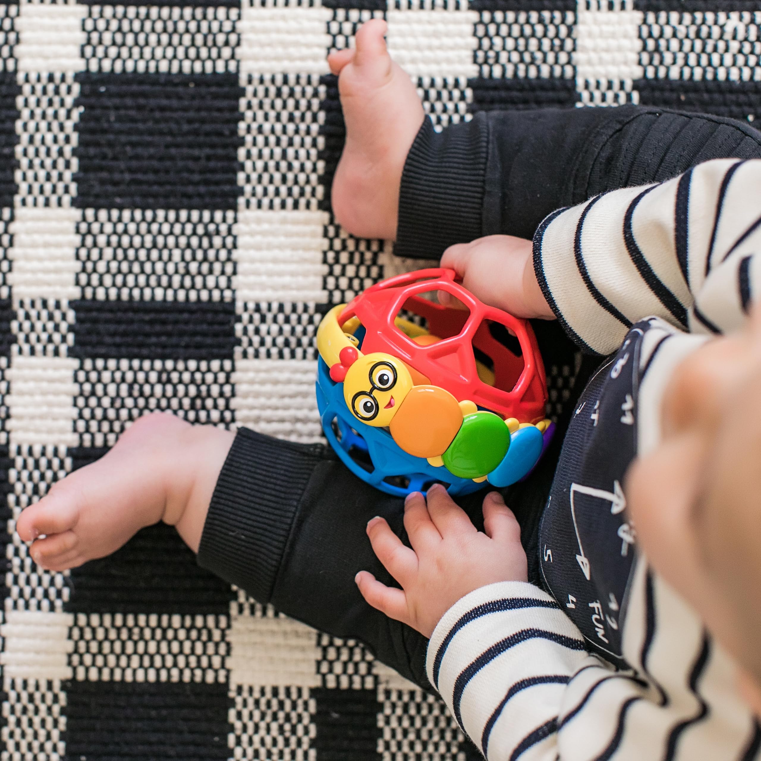 Baby Einstein Bendy Ball - Flexible Sensory Toy for Babies 6
