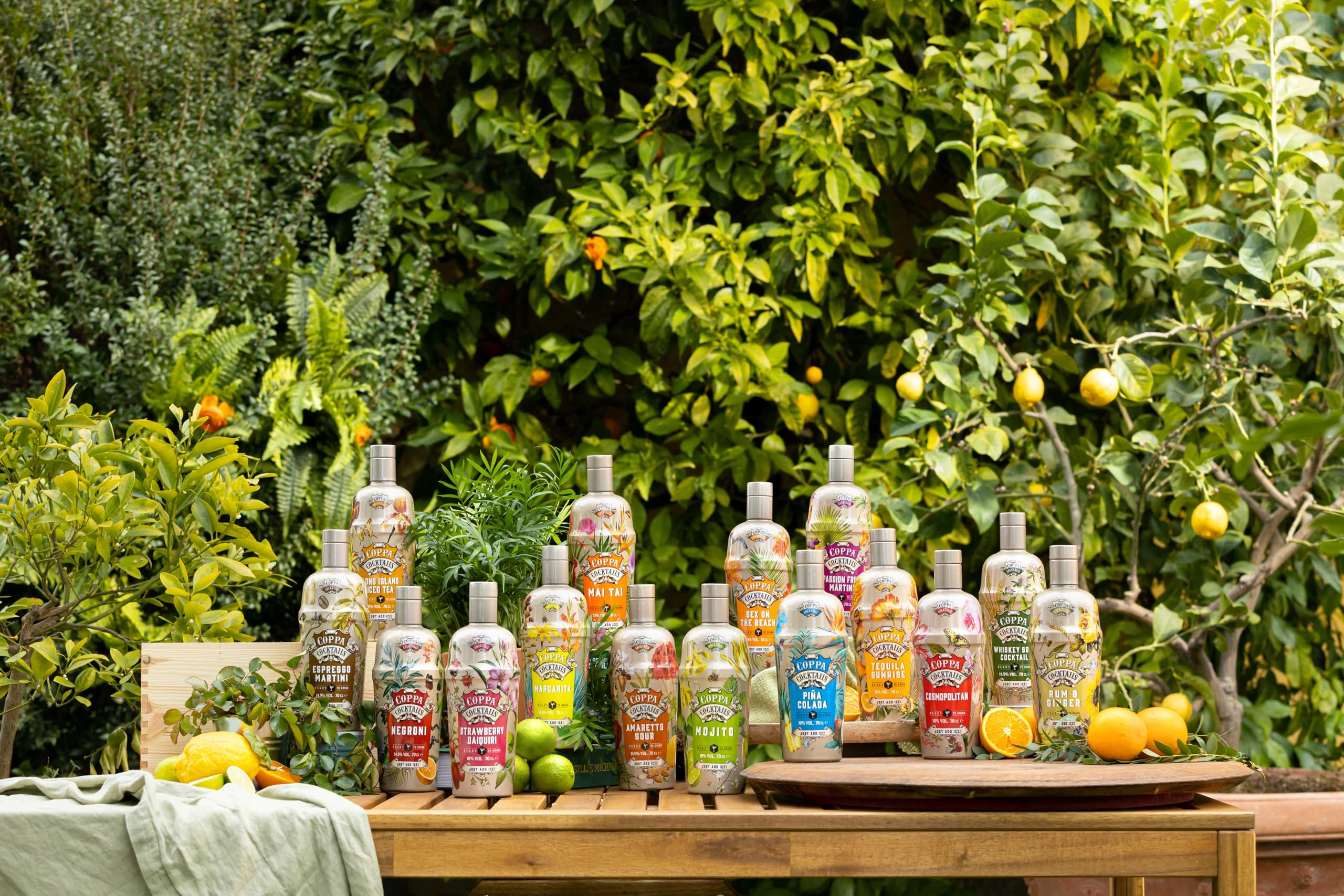 Coppa Cocktails Piña Colada Ready-to-Drink Cocktail | 10.0% ABV | 700ml Bottle 3