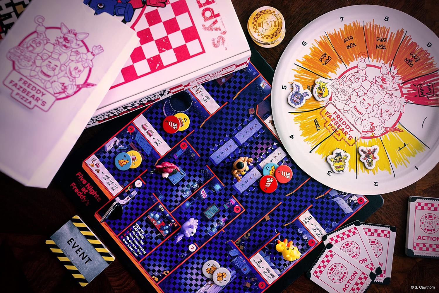 Funko Five Nights at Freddy's Nights of Fright Board Game 6