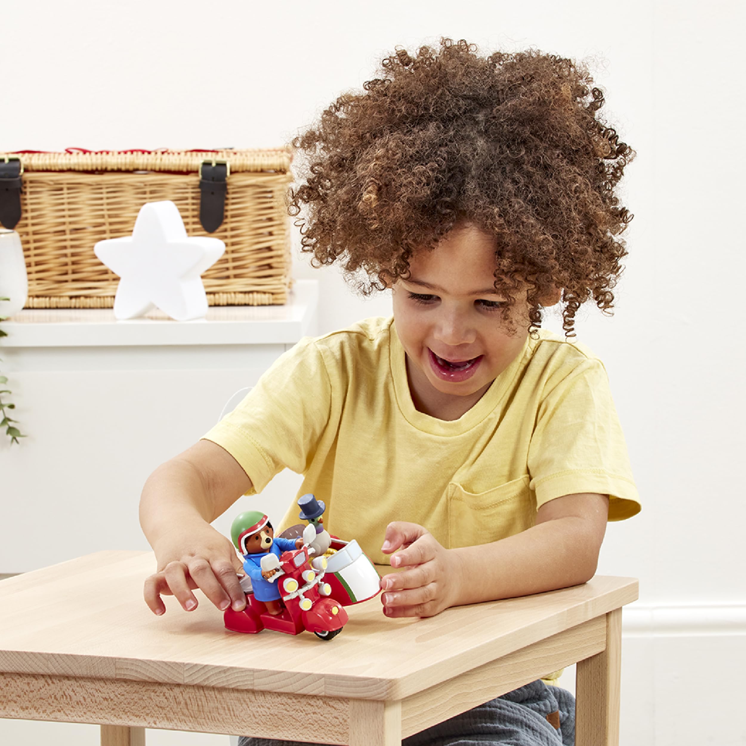 Rainbow Designs Paddington Bear Bike and Side Car Playset - Action Figure Vehicle for Kids 7