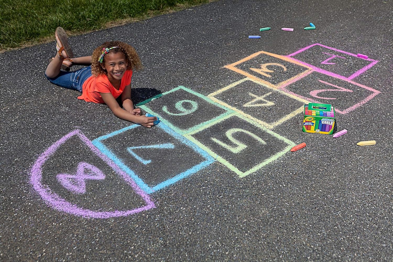 Crayola Washable Sidewalk Chalk - 48 Piece Anti-Roll Bright Colored Chalk Set 5