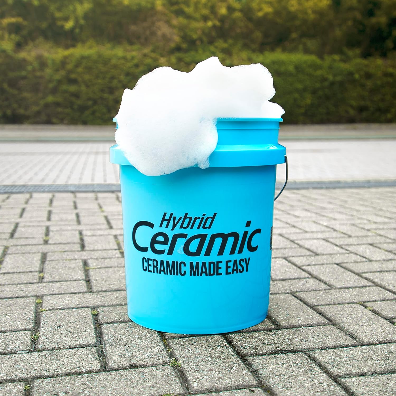 Meguiar's RG206 Blue Hybrid Ceramic Large Car Wash Bucket 5 US Gallon with Grit Guard Compatibility 4